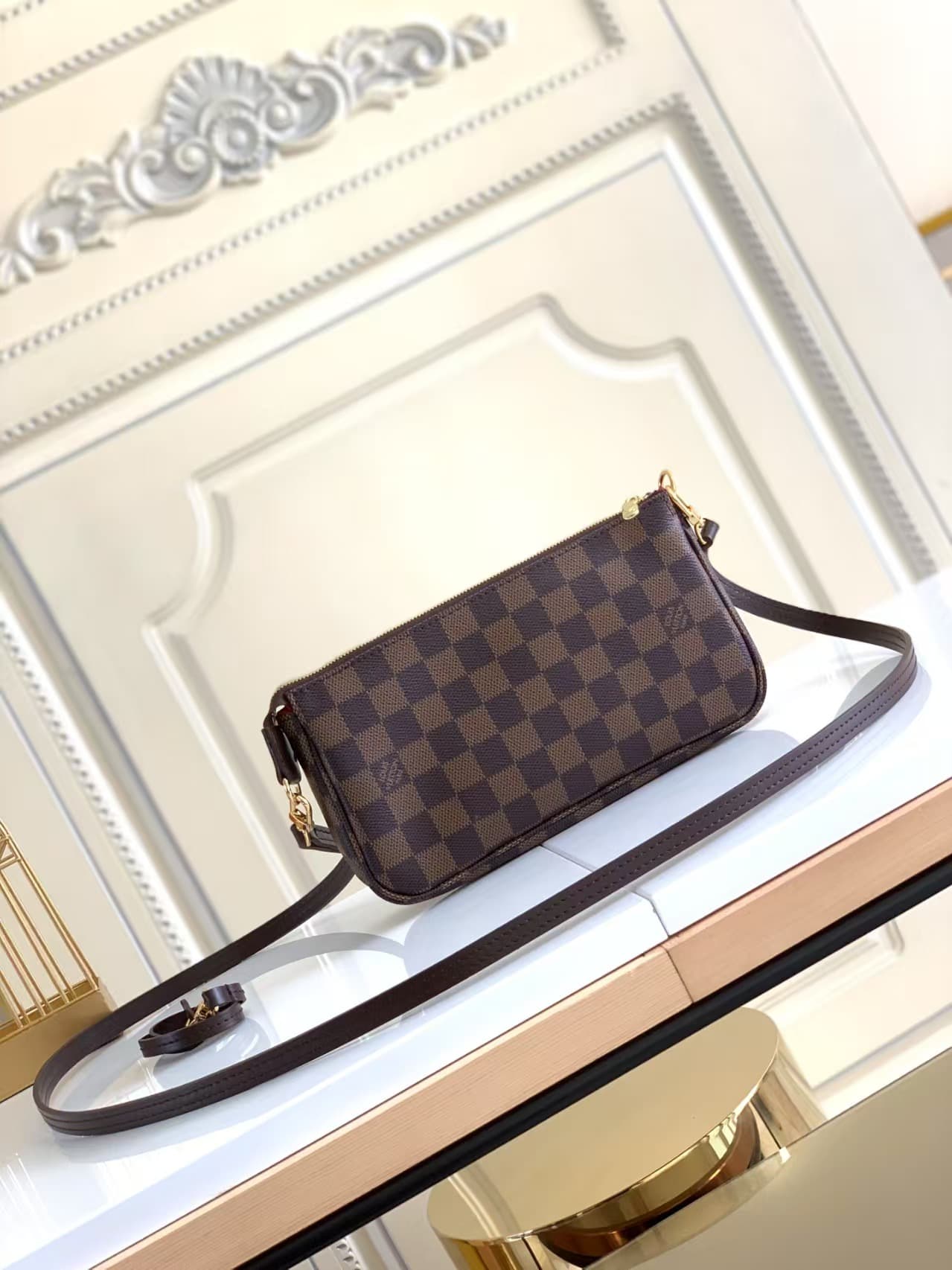Louis Vuitton Pochette accessories Damier Ebene High