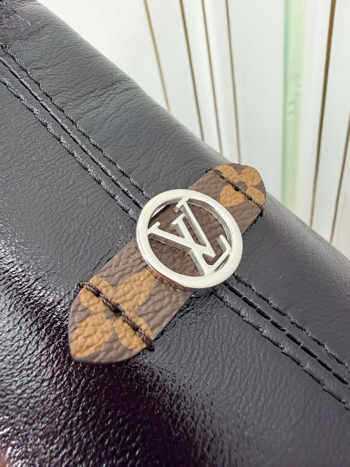 Louis Vuitton CarryAll East West LV Vibe Black M28160 TOP