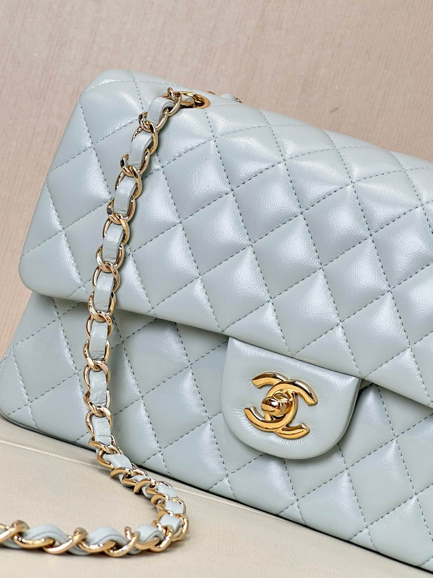 Chanel Medium CLASSIC HANDBAG Lambskin Gold-Tone Metal Light Blue TOP