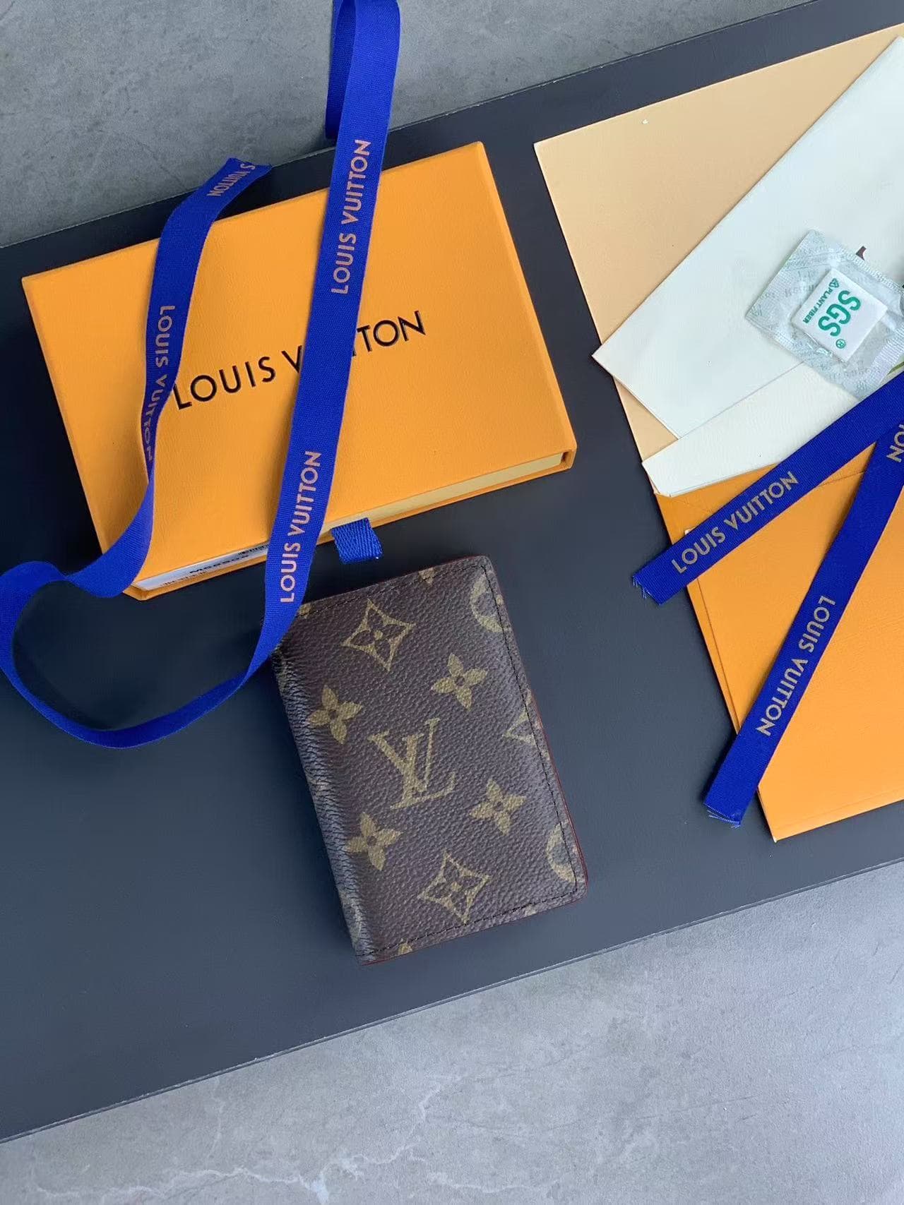 Louis Vuitton Pocket Organizer M68905 High