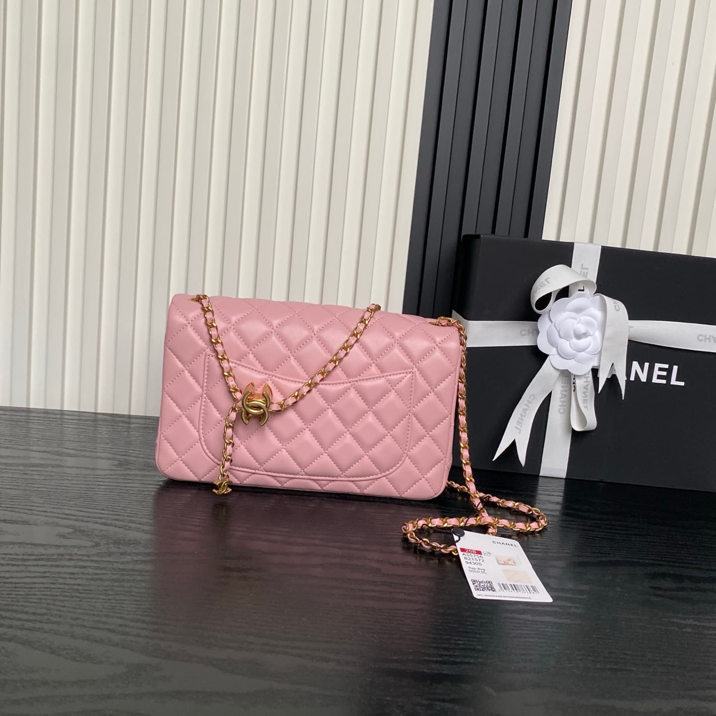 Chanel Classic Flap Bag Lambskin & Gold-Tone Metal AS5756 Pink High