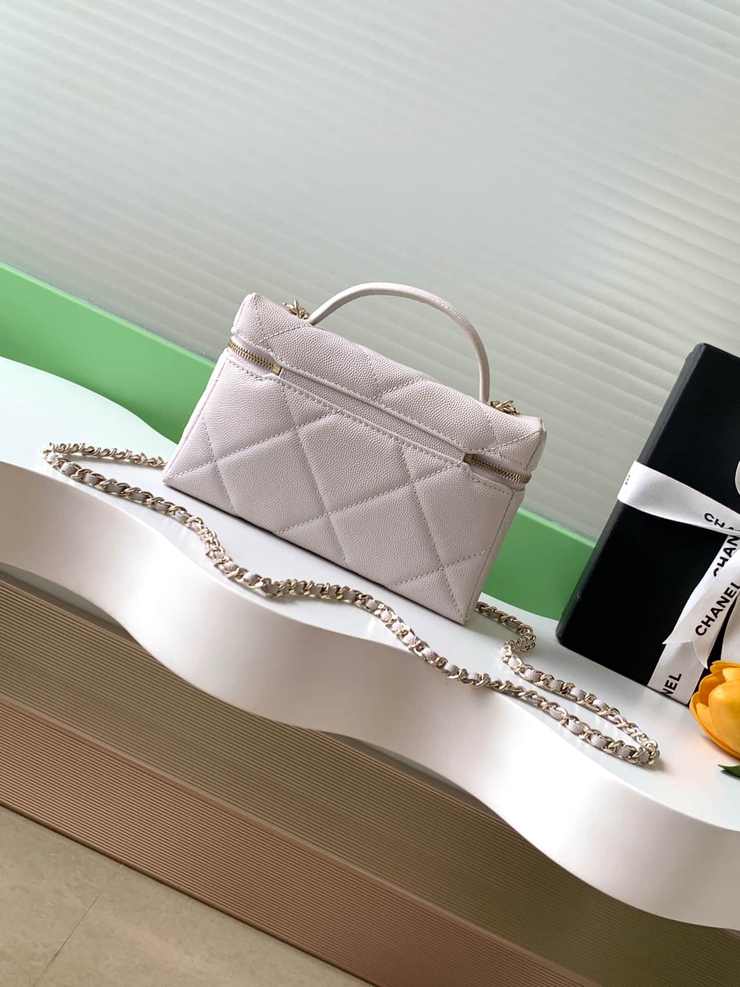 Chanel Vanity with Chain Grained Shiny Calfskin & Gold-Tone Metal Beige AP4936 A