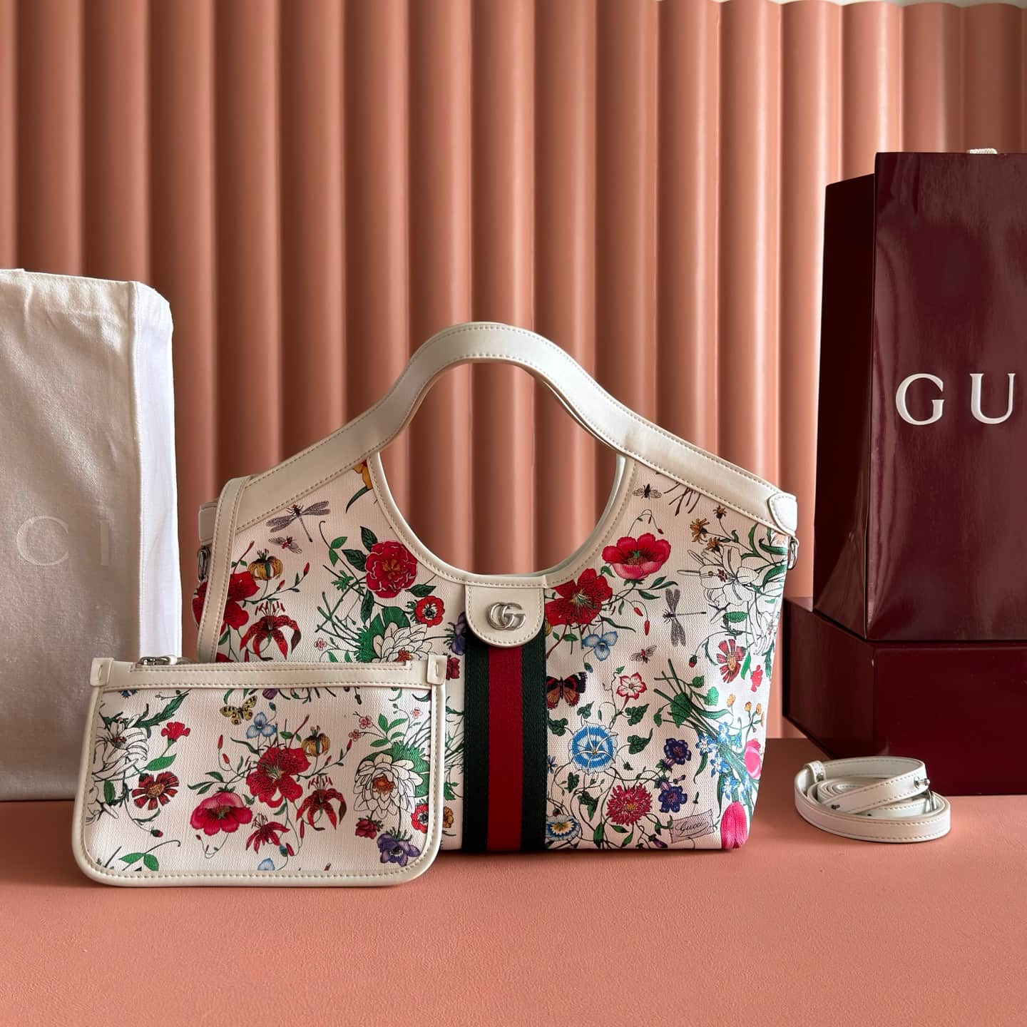 Gucci Giglio Flora tote bag white and multicolor net 860845  High