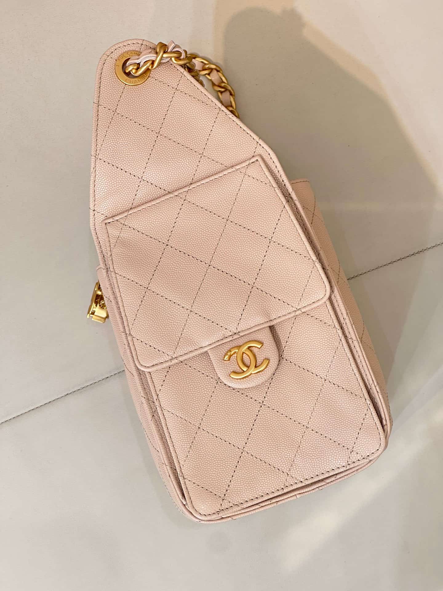 Chanel 25 Small Hobo handbag AS5293 Grained Calfskin &Gold-tone Metal Cream TOP