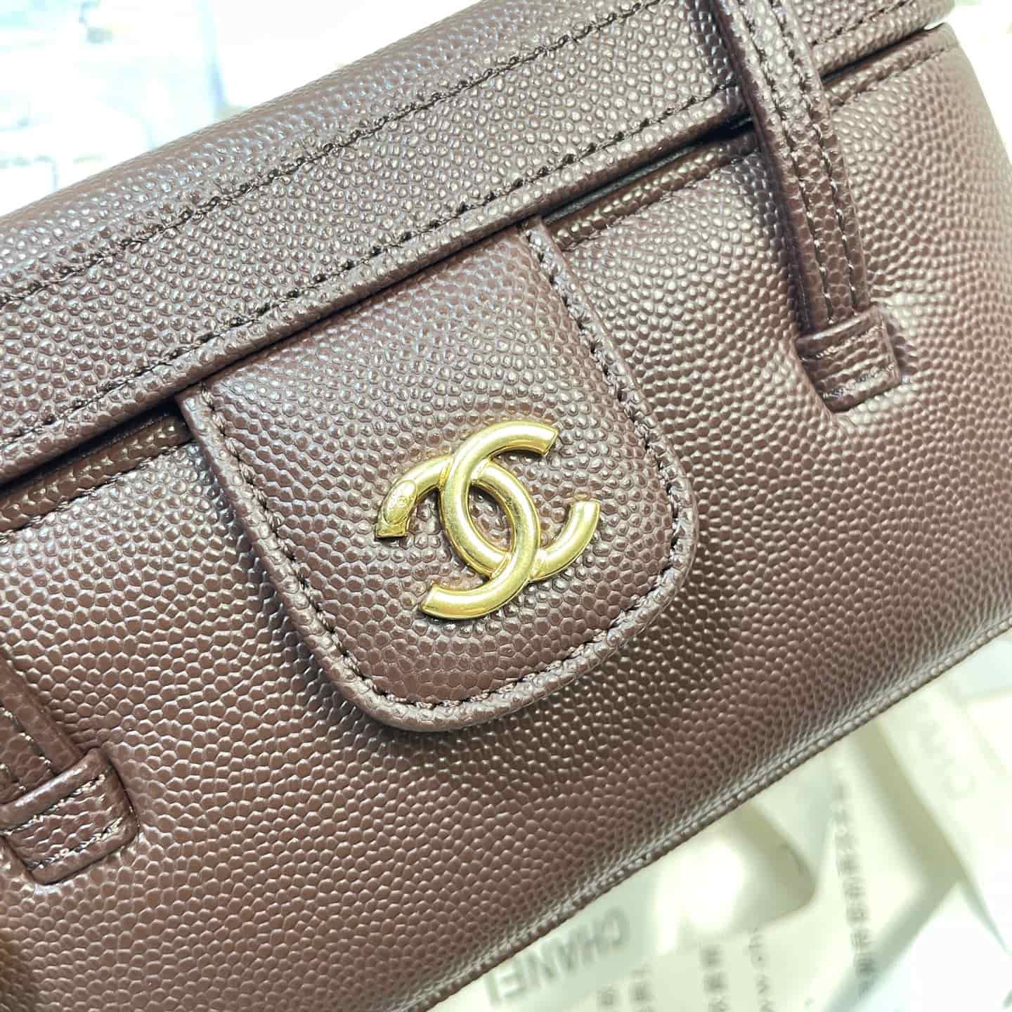 Chanel Long Vanity with Leather Strap Grained Shiny Calfskin & Gold-Tone Metal Dark Blwon AP5067 A