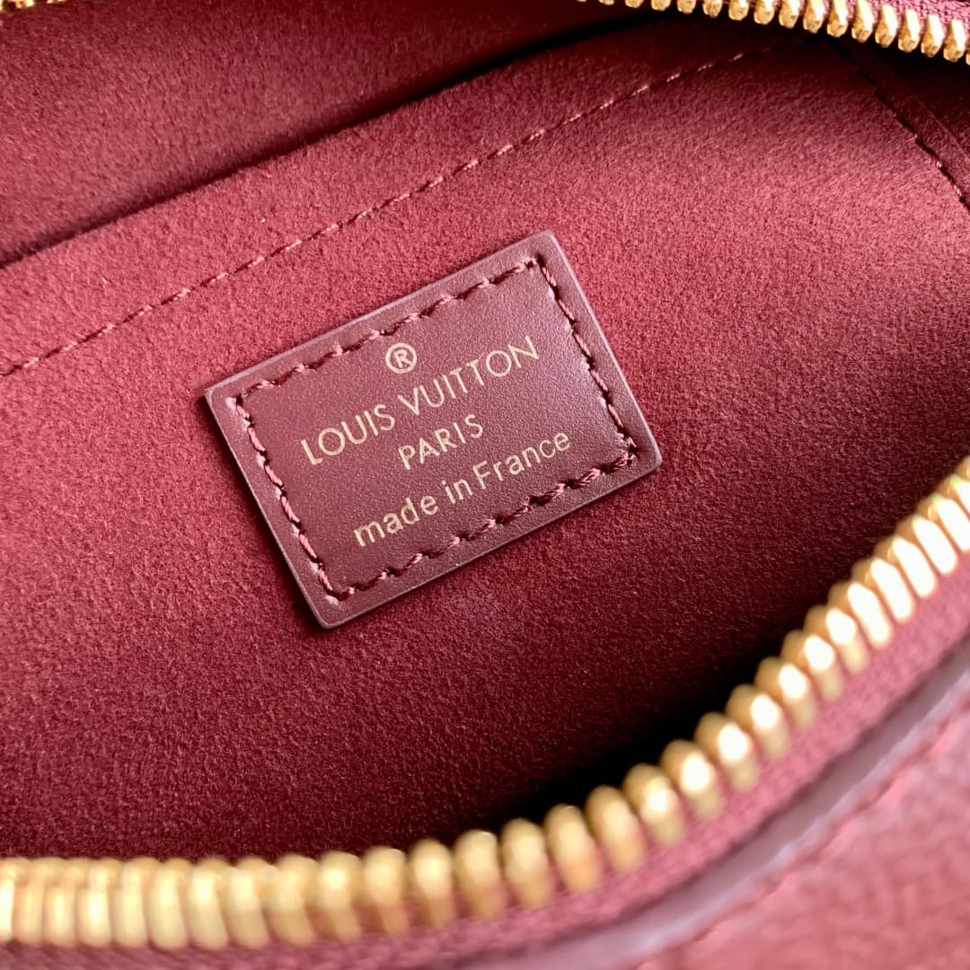 Louis Vuitton SPEEDY BANDOULIÈRE 20 Embossed grained cowhide leather M58953 Wine Red High