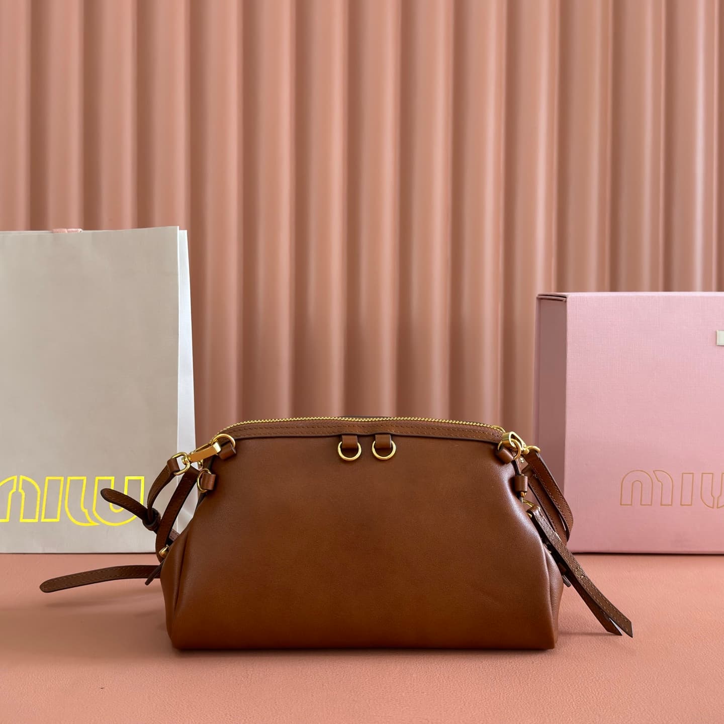 Miu Miu Caprice leather clutch 5BF131 Brown TOP