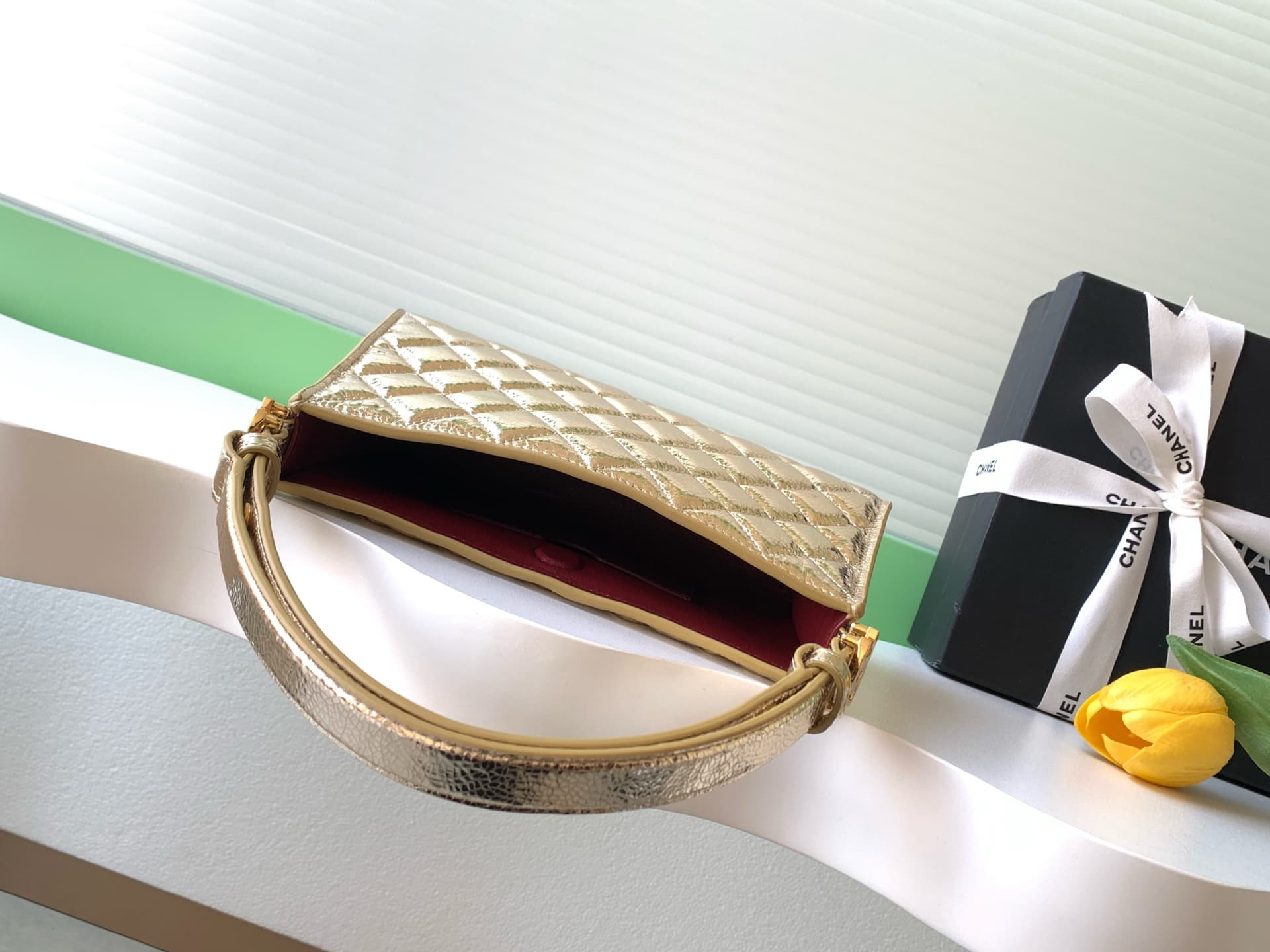Chanel evening bag AS6045 lambskin & gold-tone metal gold high