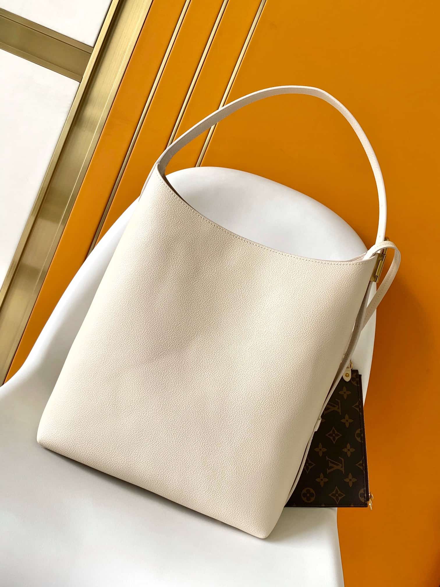Louis Vuitton Low Key Hobo MM  Smooth Grained calfskin M25002 High