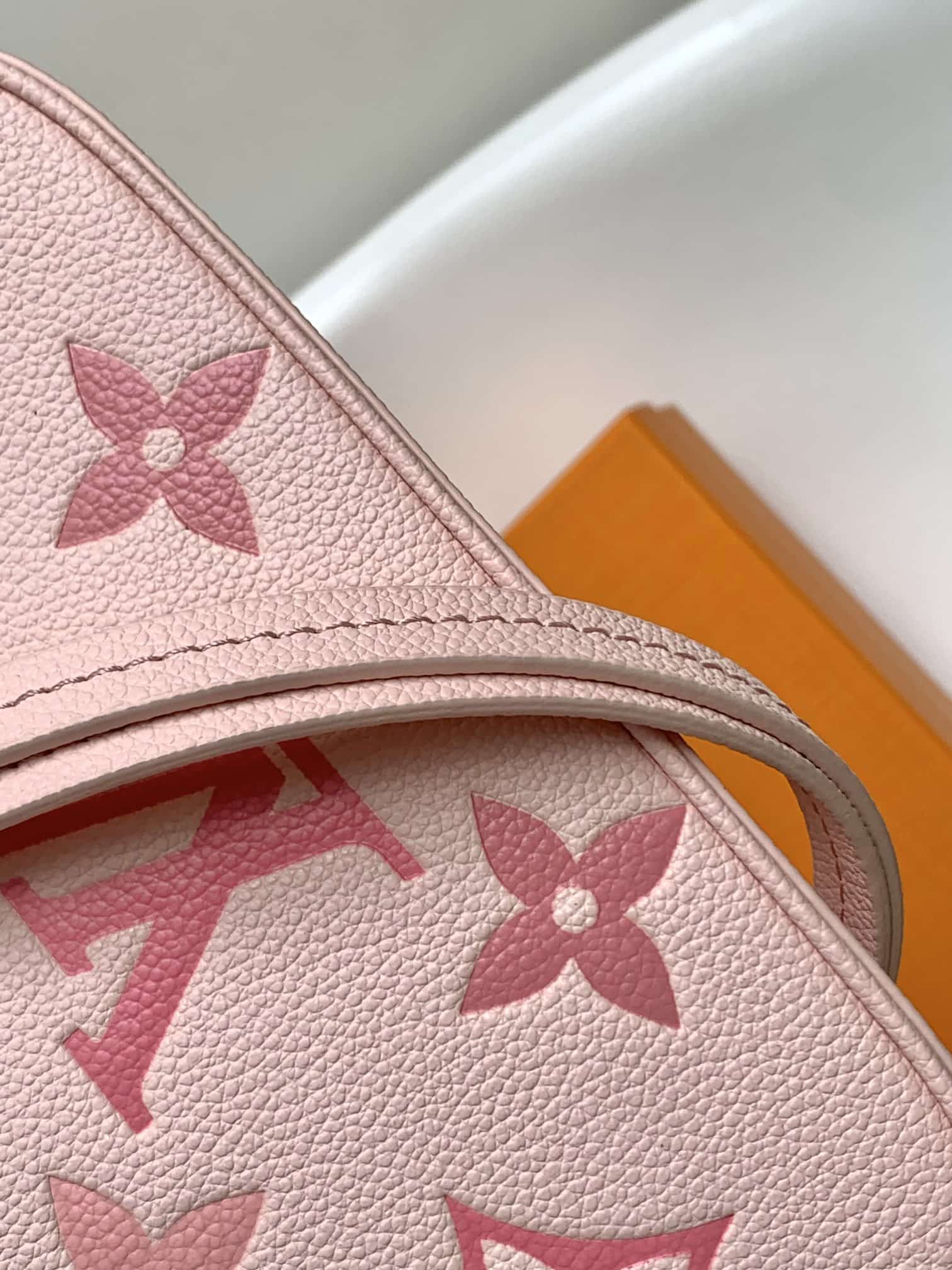 Louis Vuitton EASY POUCH ON STRAP Monogram Empreinte Leather M82346 High