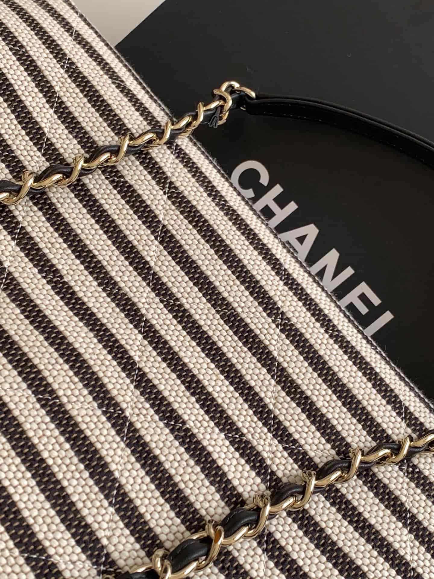 Chanel Deauville tote bag Striped canvas & Gold-Tone Metal Black AS6007 A