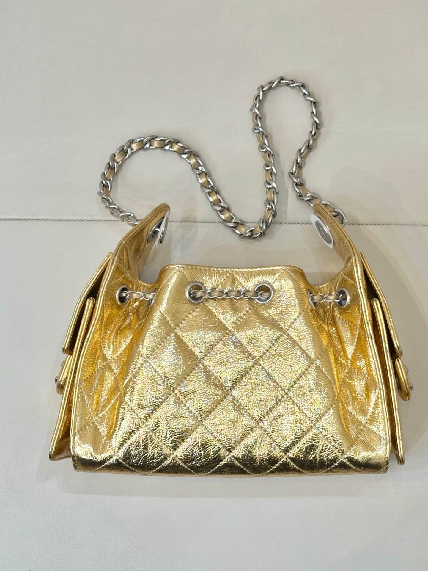 Chanel 25 Mini Hobo handbag AS5631 Metallic Calfskin & Gold-Tone Metal Silver TOP