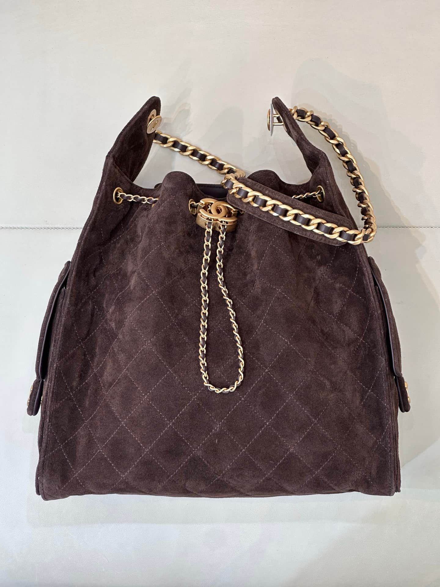Chanel 25 Medium Hobo handbag AS5311 Suede &Gold-tone Metal Chocolate Brown TOP