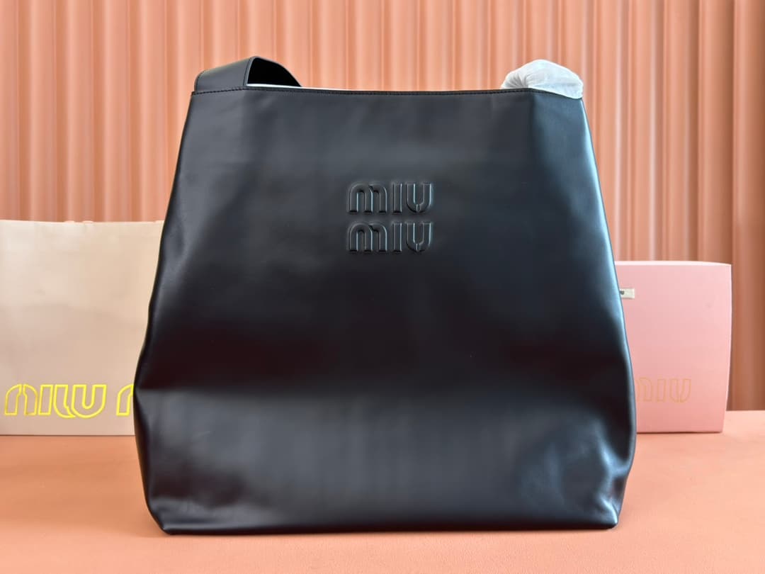 Miu Miu Leather Hobo Bag 5BC119 TOP