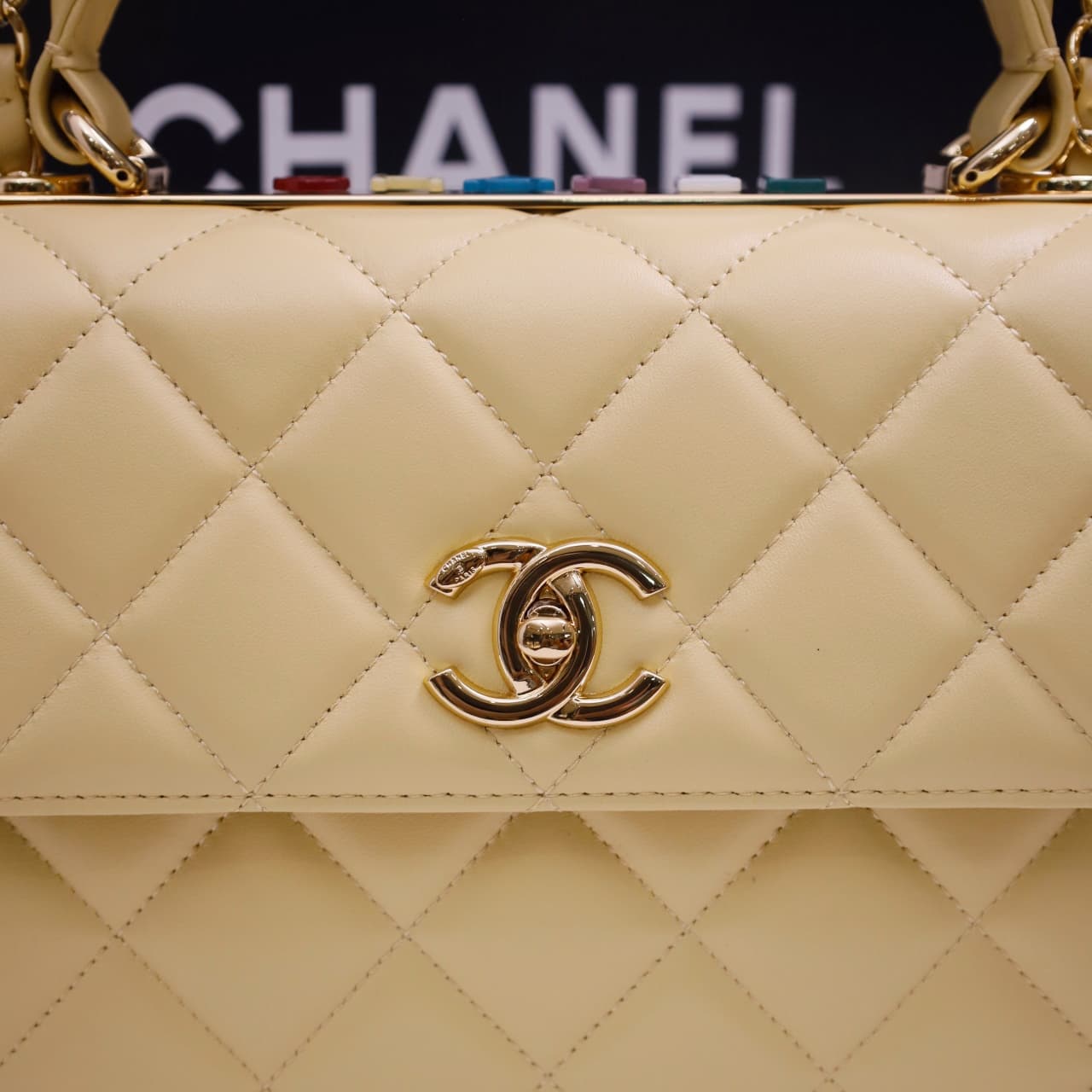 SMALL FLAP BAG WITH TOP HANDLE Lambskin Gold Metal Light Yellow A