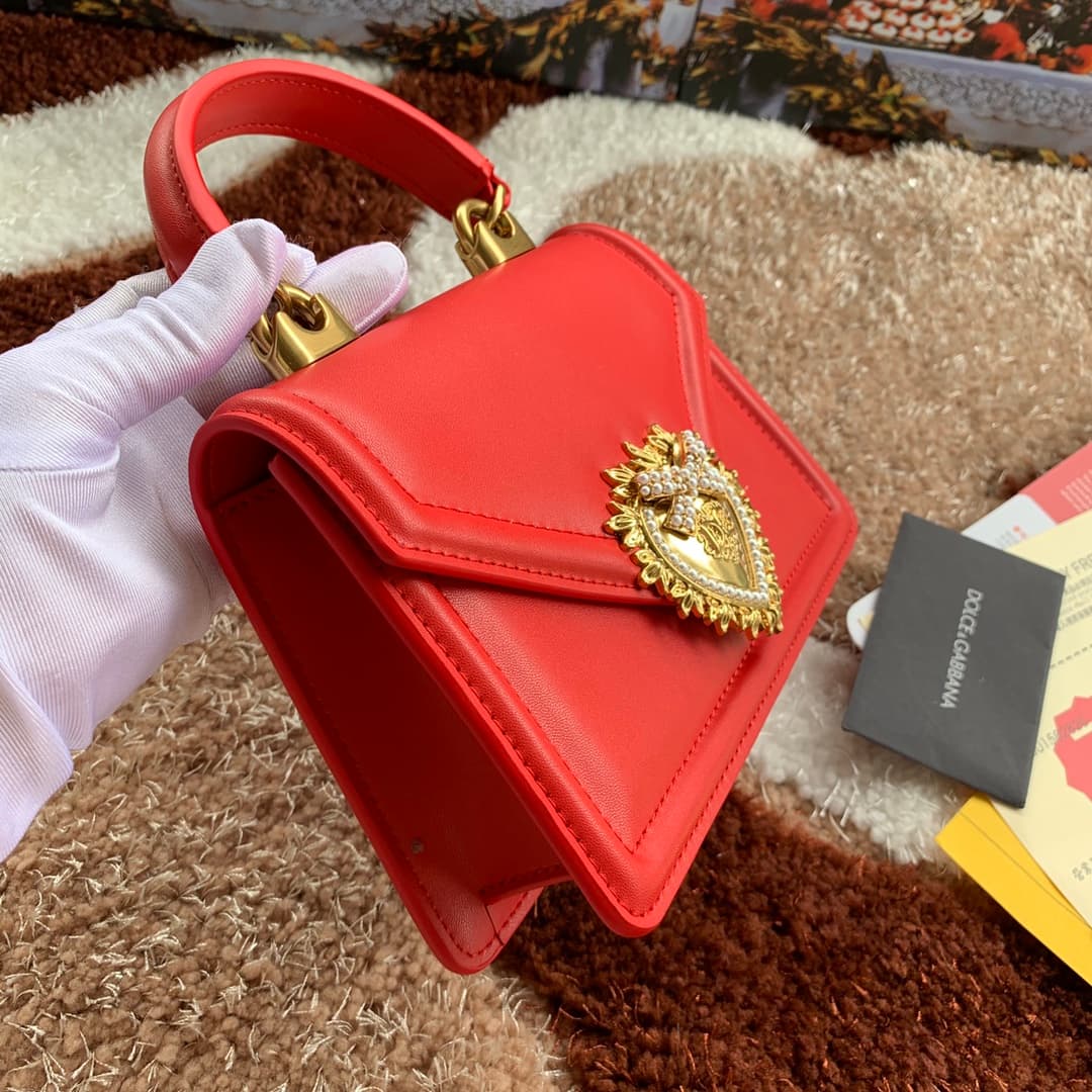 Dolce & Gabbana Small Devotion bag in smooth calfskin in Red High