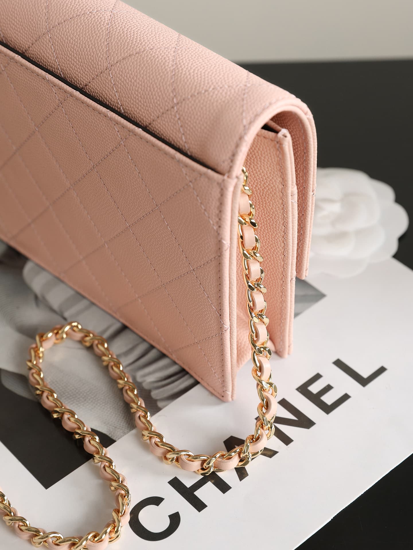 Chanel Wallet on Chain Shiny Grained Calfskin Lambskin & Gold-Tone Metal Pink AP5455 A