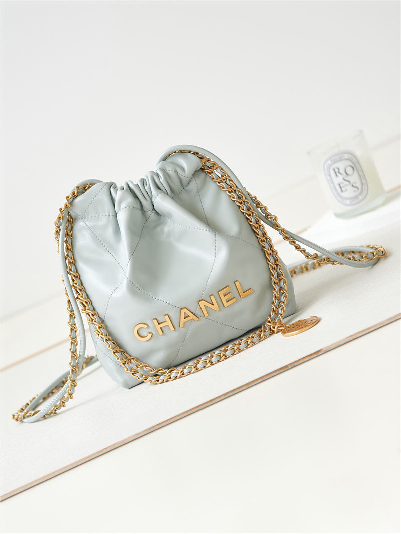 Chanel 22 MINI HANDBAG Shiny Calfskin Pale Green & Gold-Tone Metal AS3980 A