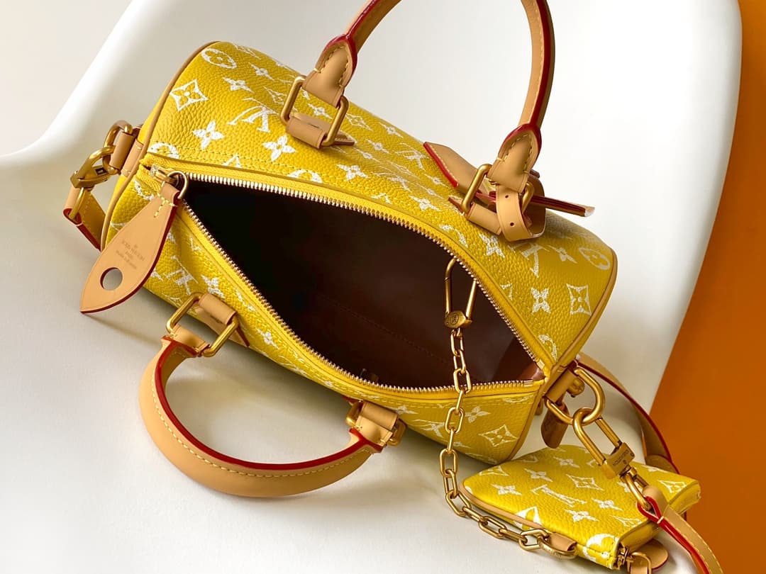 Louis Vuitton Speedy P9 Bandoulière 25 Yellow Soft calfskin M24426 High