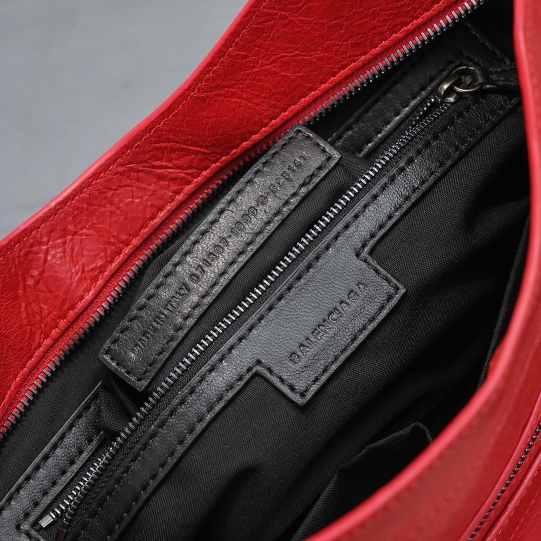 WOMEN'S LE CITY Medium Bag Black Metal Red High
