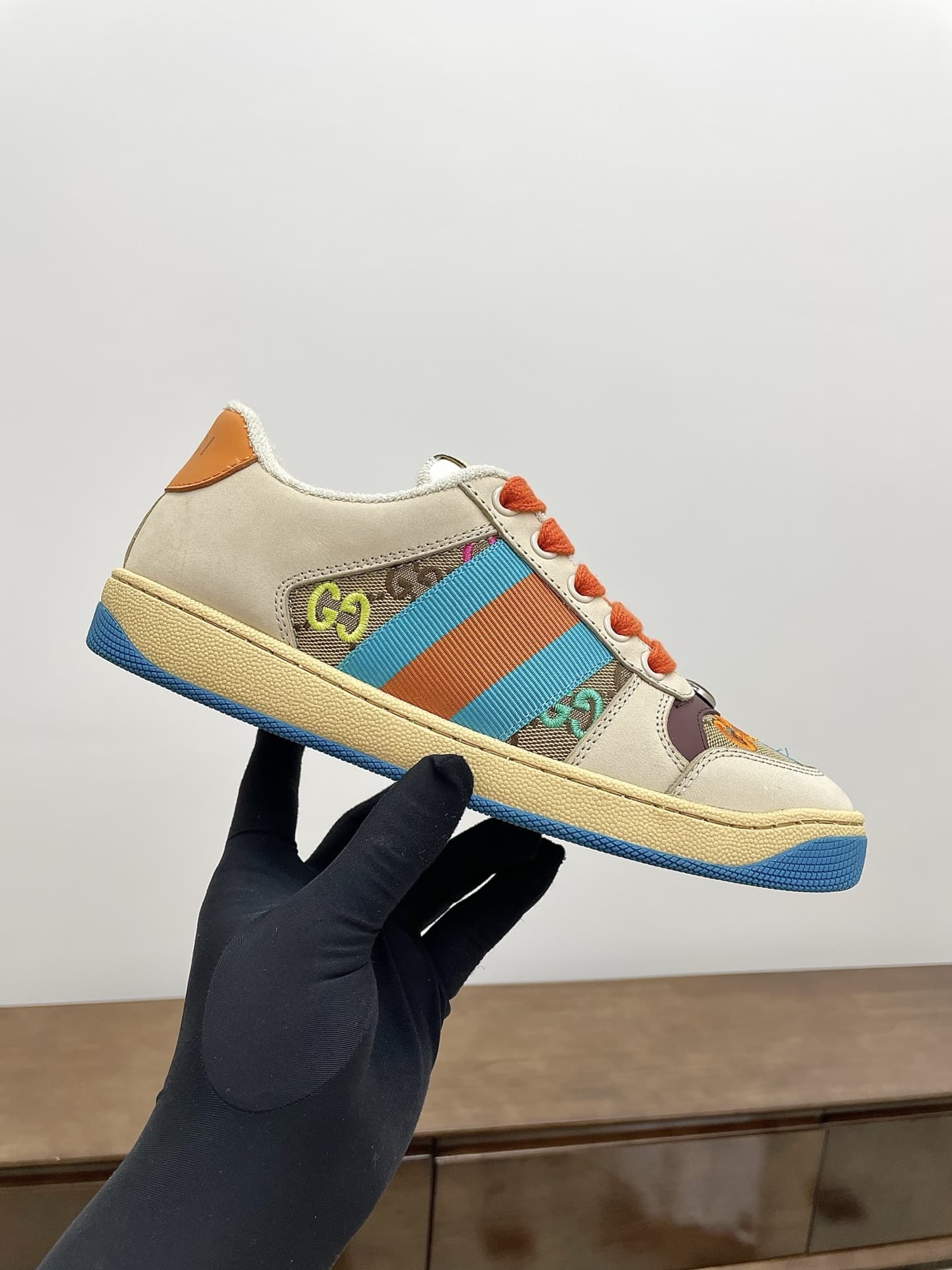 Gucci Screener sneaker in Multicolor Fabric shoes Men Women