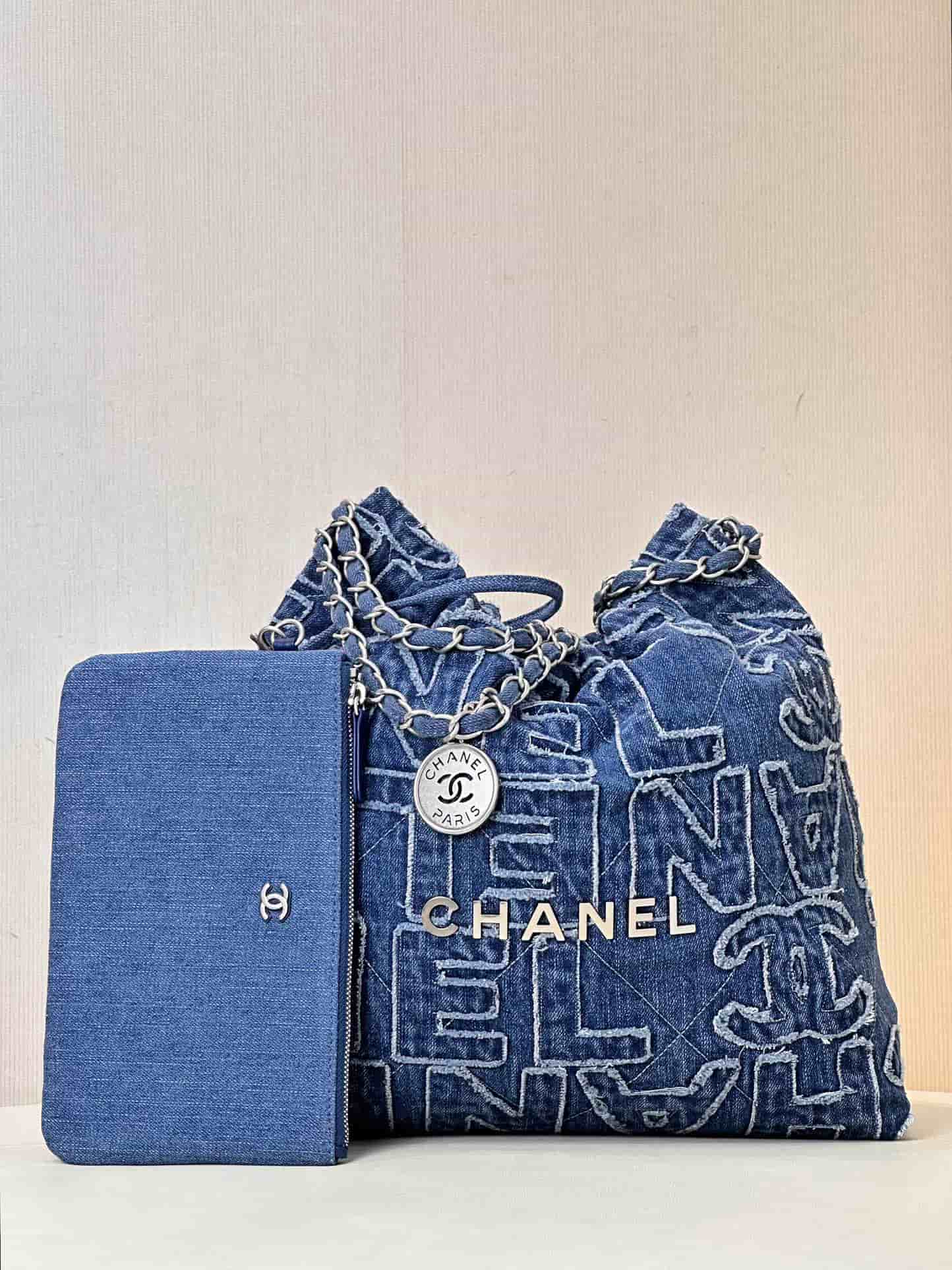 Chanel 22 Small handbag Washed denim & silver-tone metal AS3260 Blue  TOP