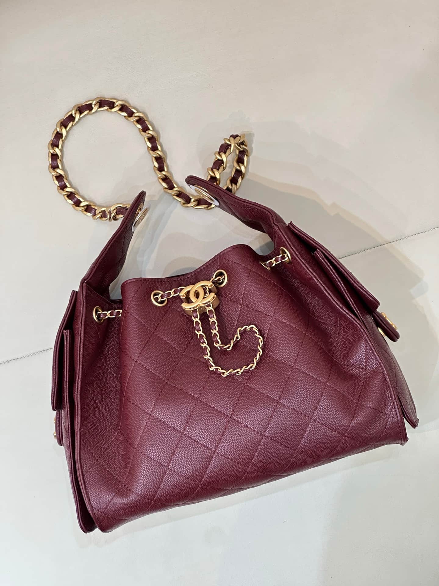 Chanel 25 Small Hobo handbag AS5293 Grained Calfskin & Gold-tone Metal Burgundy TOP