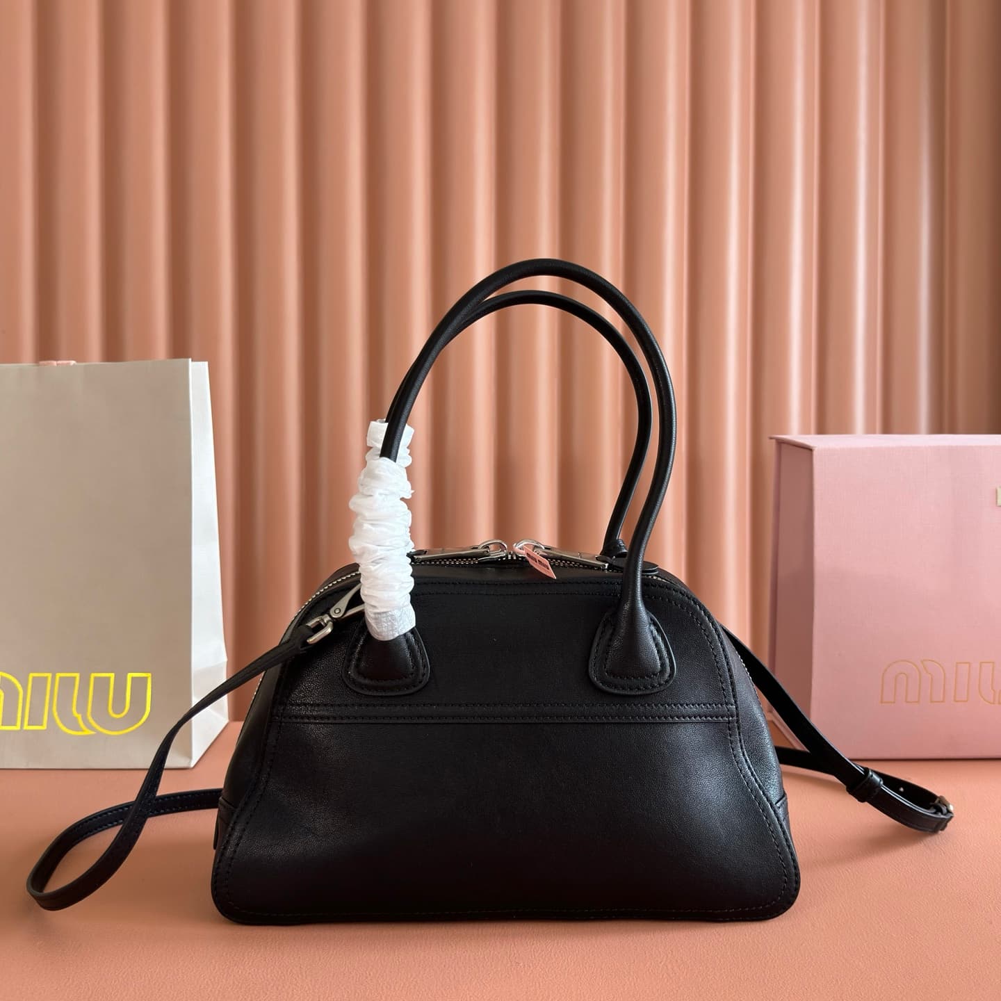 Miu Miu Vivant nappa leather bag Black 5BB200  TOP