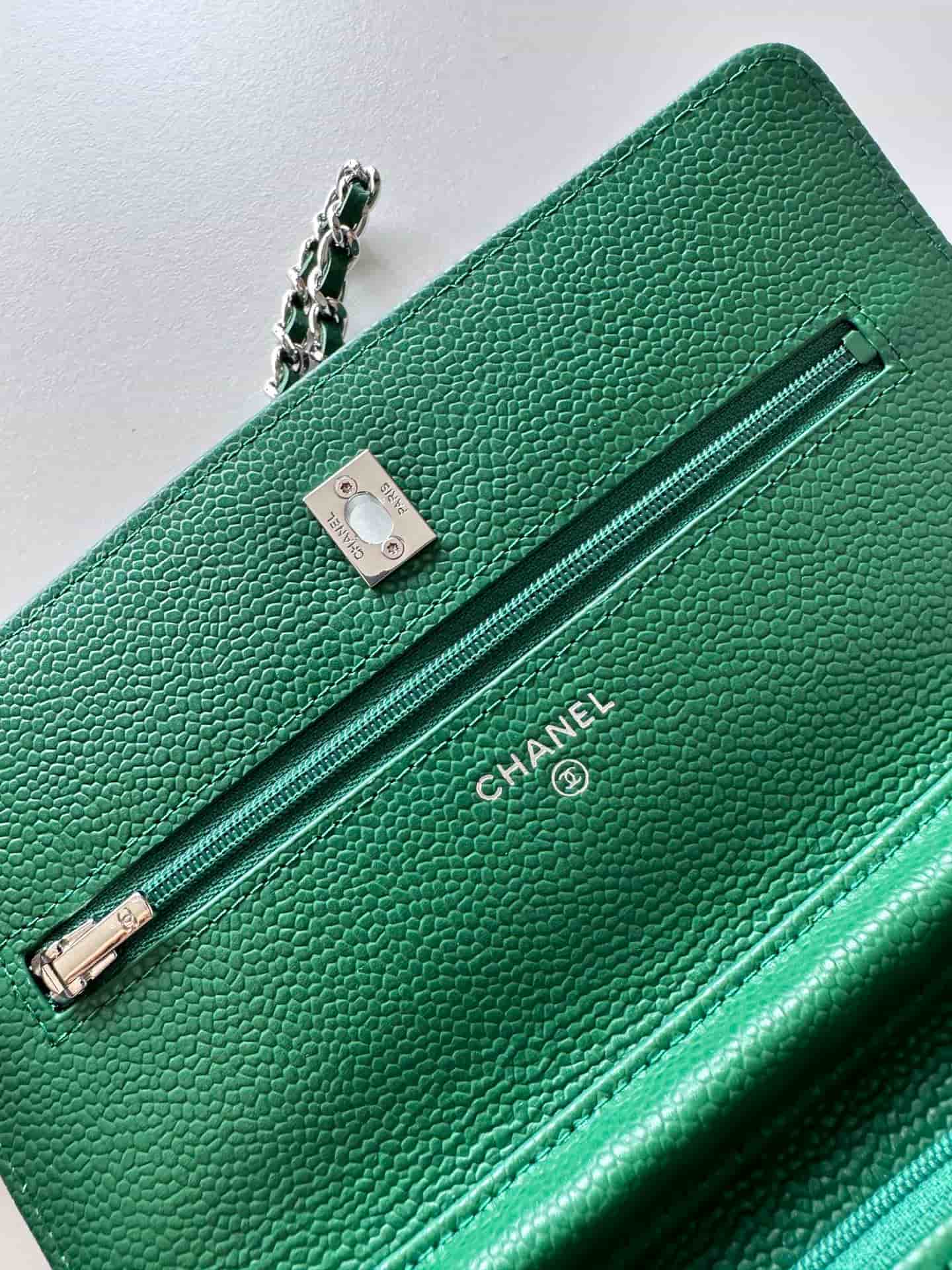 Chanel Classic Wallet on Chain Grained Shiny Calfskin & Silver-Tone Metal AP4241 Green High