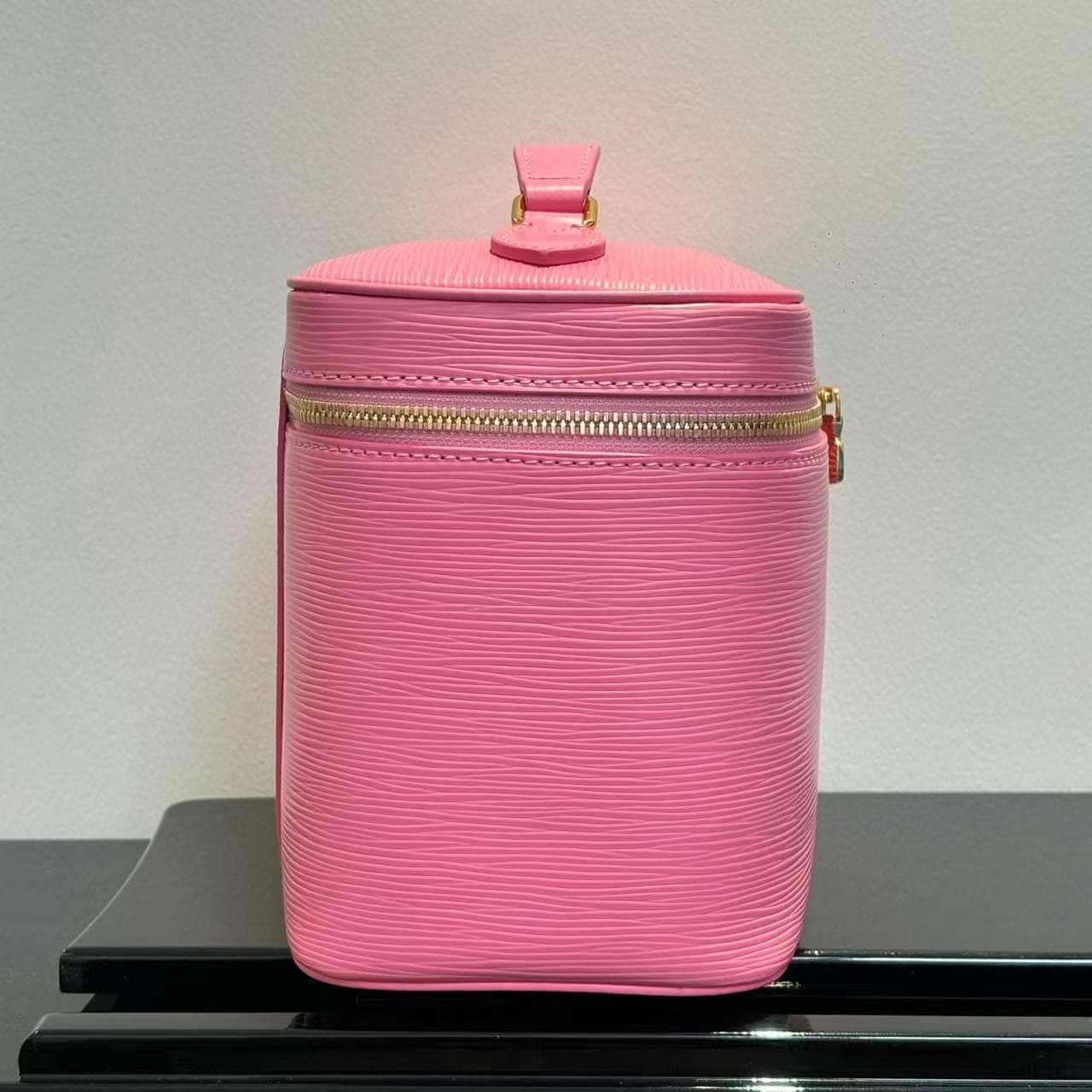 Louis Vuitton Nice BB Epi grained leather Monogram M25856 Bliss Pink High