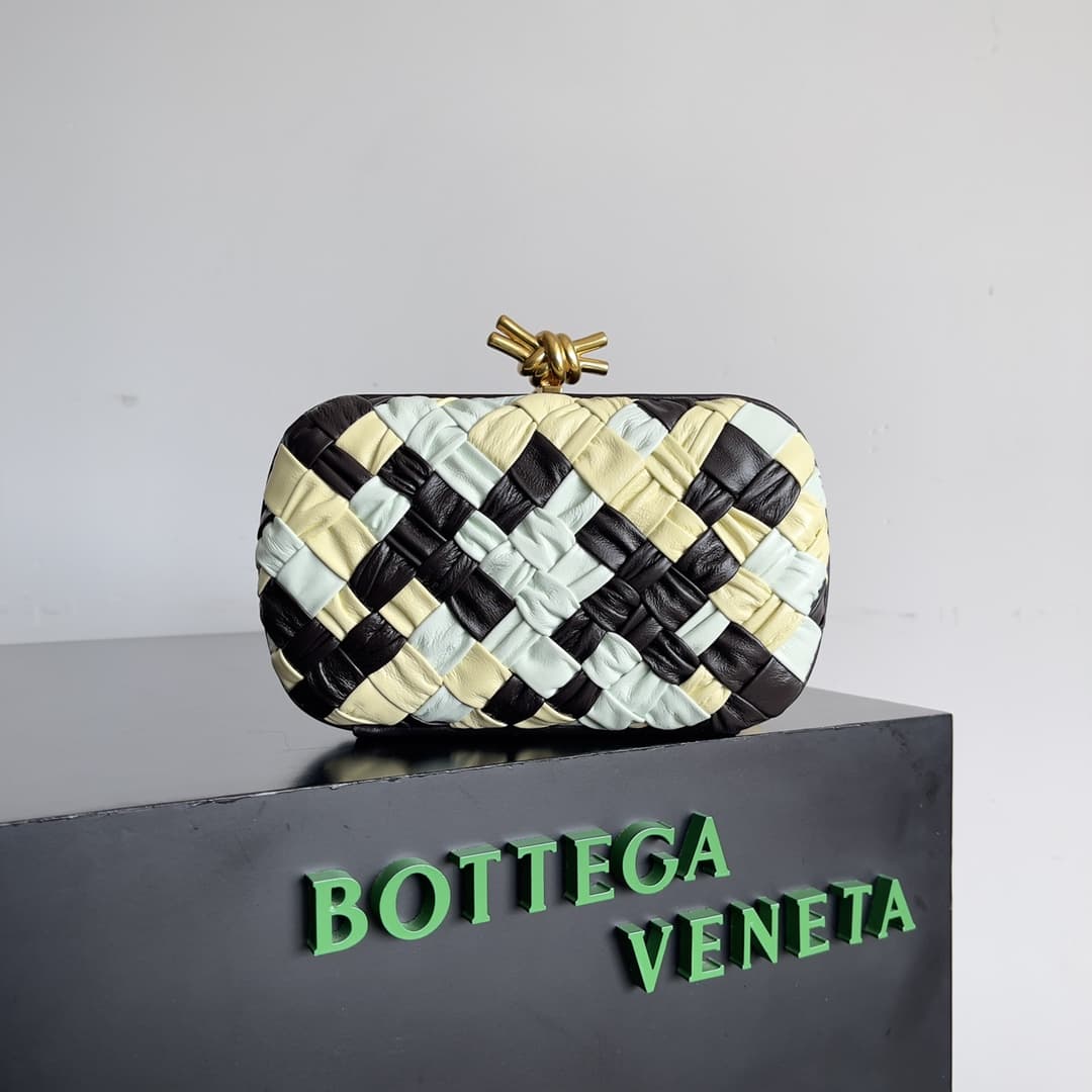 BV Knot Minaudière Clutch Lambskin Top