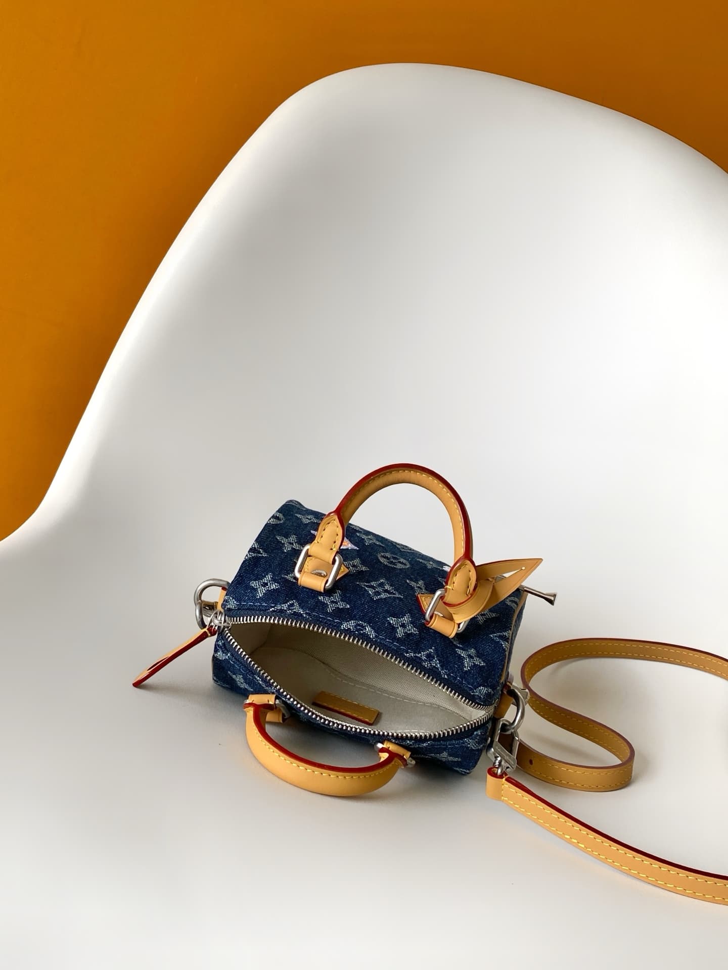 Louis Vuitton Speedy 18 Bandoulière Blue Monogram Flowers Denim M27557 High