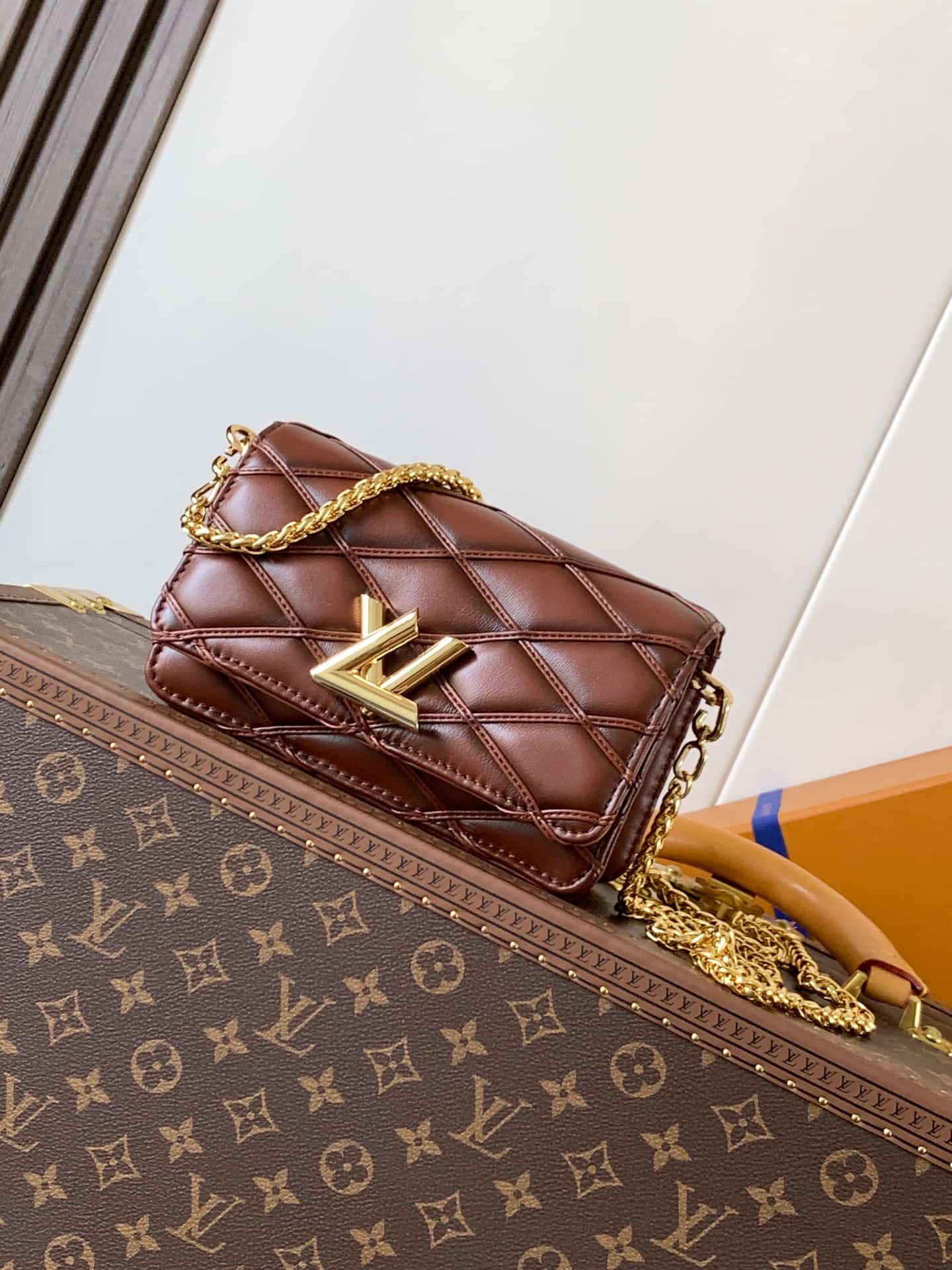 Louis Vuitton Wallet On Chain GO-14 Tan Lambskin leather M13841 High