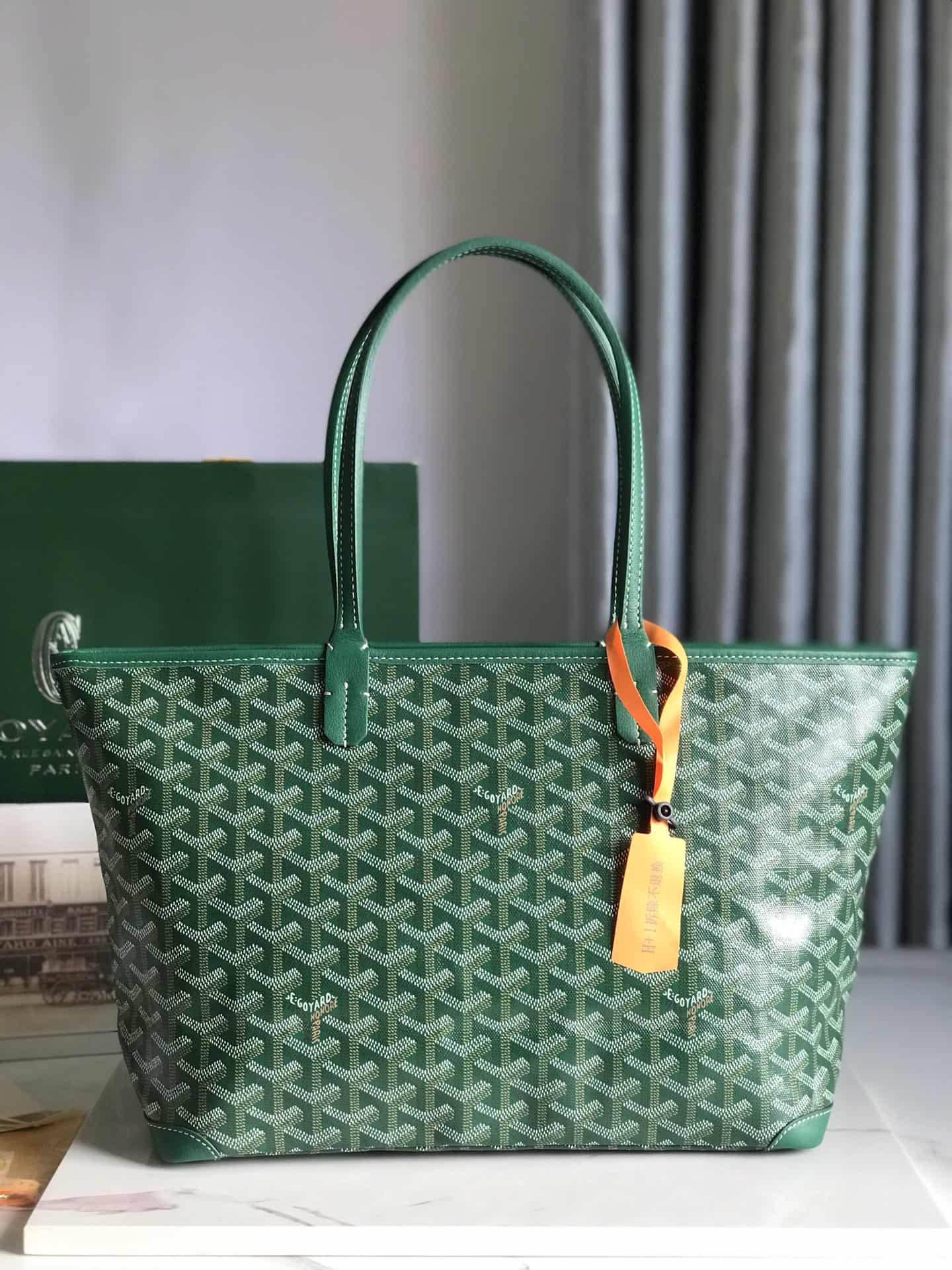 ARTOIS PM BAG Goyardine Canvas & Chevroches Calfskin Green High