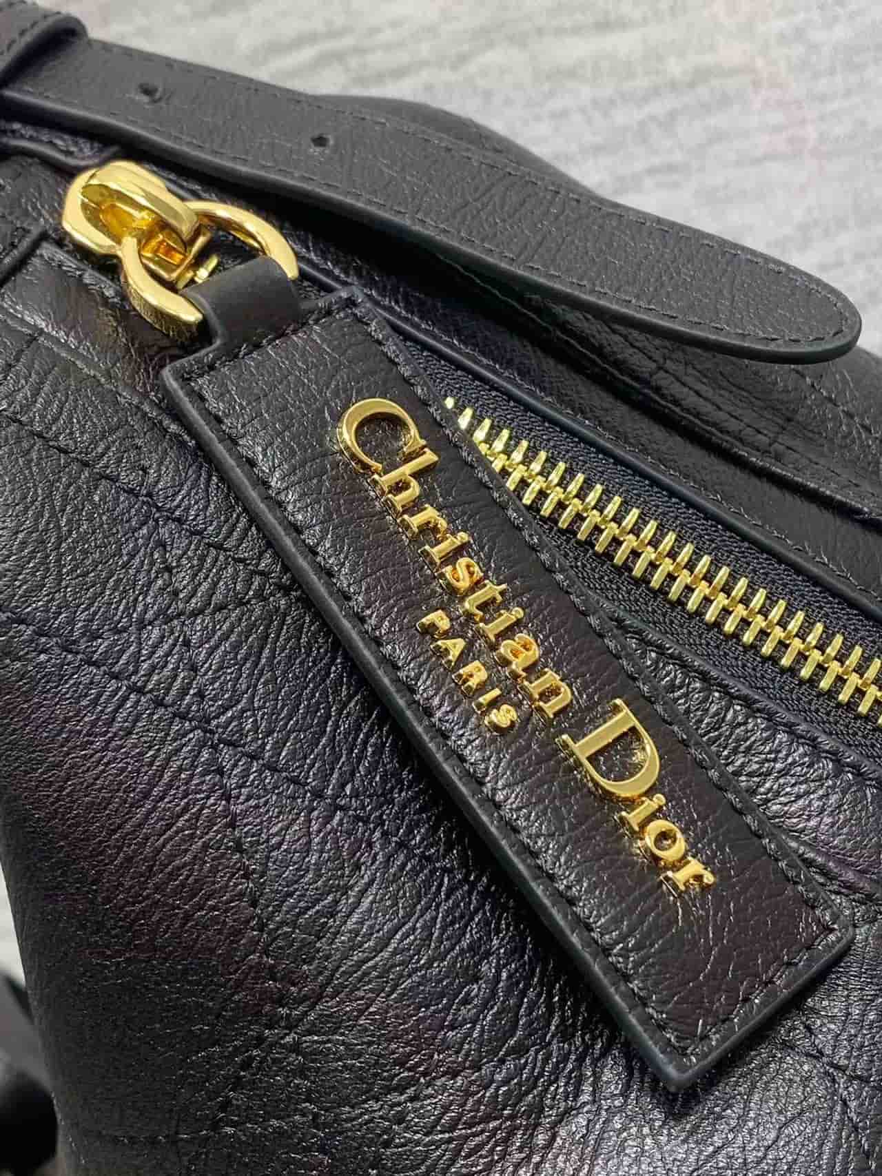 Medium D-Journey Bag in Calfskin High