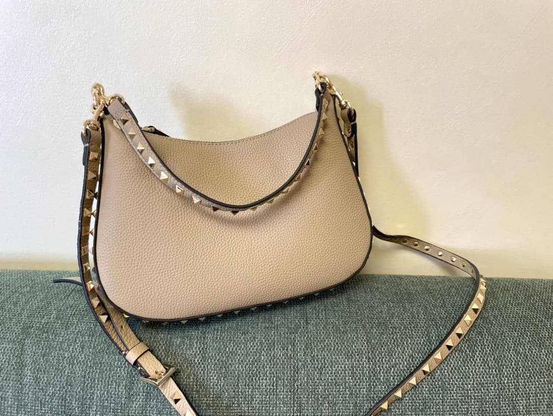 Valentino Garavani Rockstud Hobo bag in grainy beige calfskin high