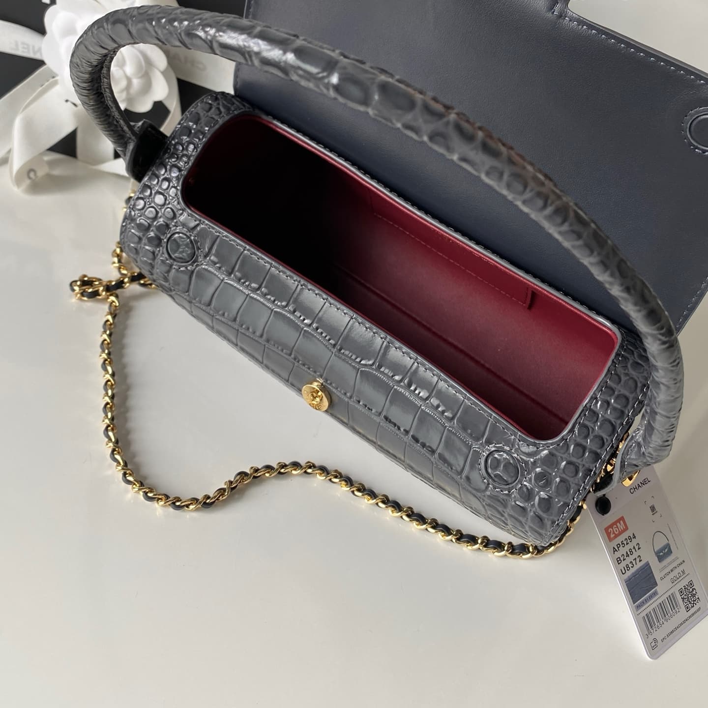 Chanel Clutch with chain Crocodile Embossed Calfskin & Gold-Tone Metal AP5294 Grey High