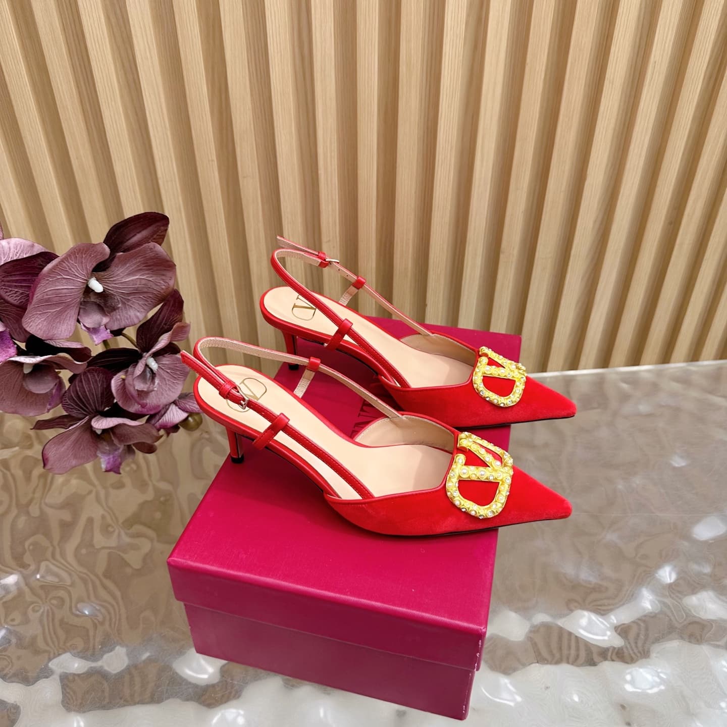 Valentino Vlogo Signature Slingback Pump Shoes 6.5 cm