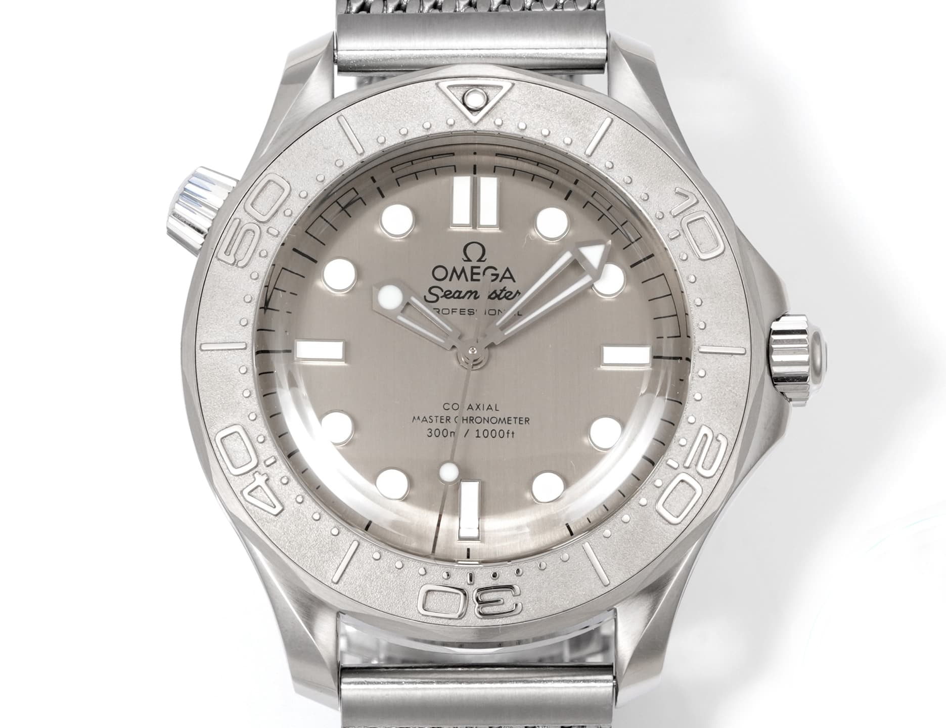 Omega Seamaster Diver 300M Watch TOP