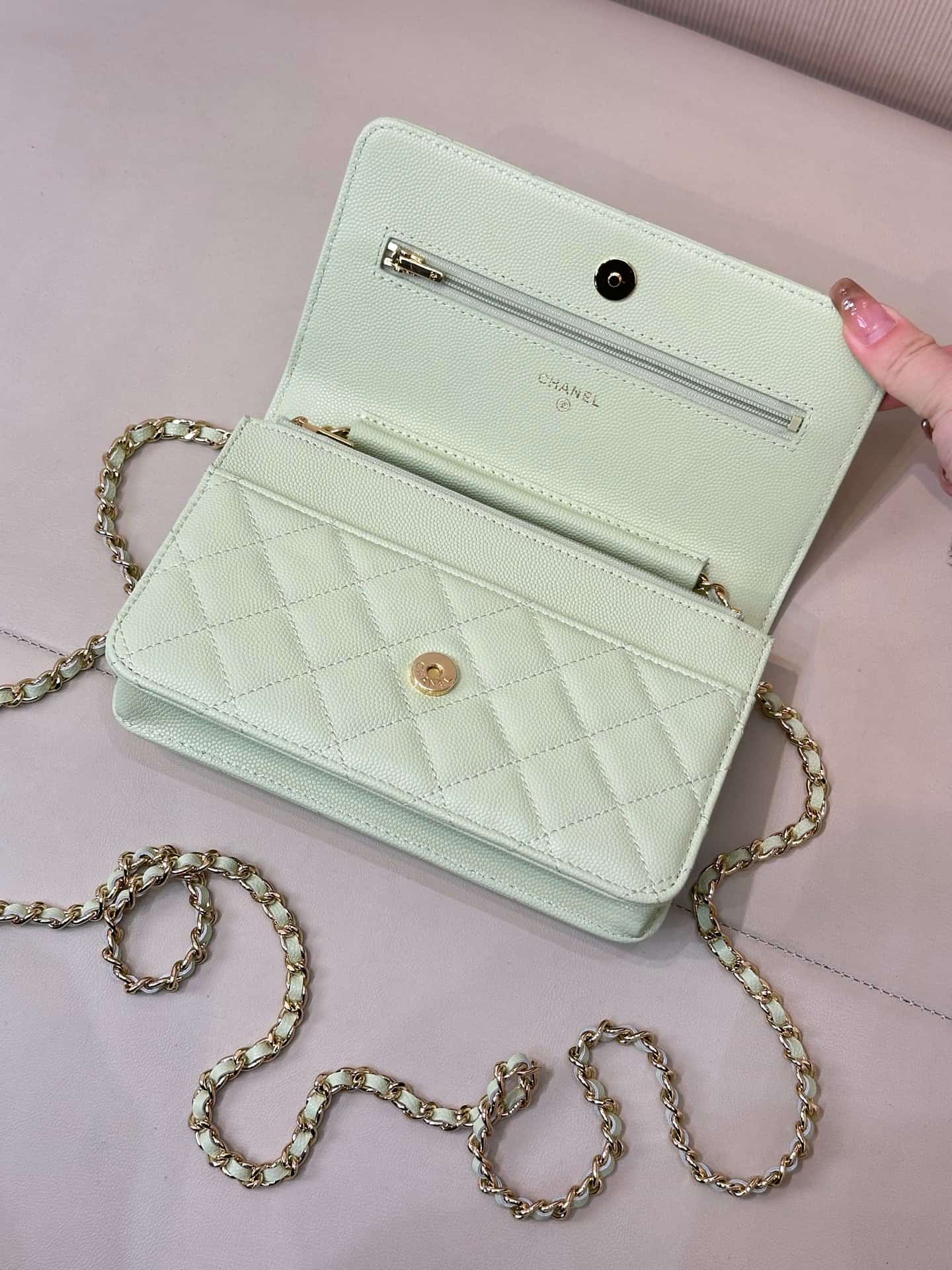 Chanel Wallet on Chain Grained Calfskin& Gold-tone Metal AP0250 Light Green TOP