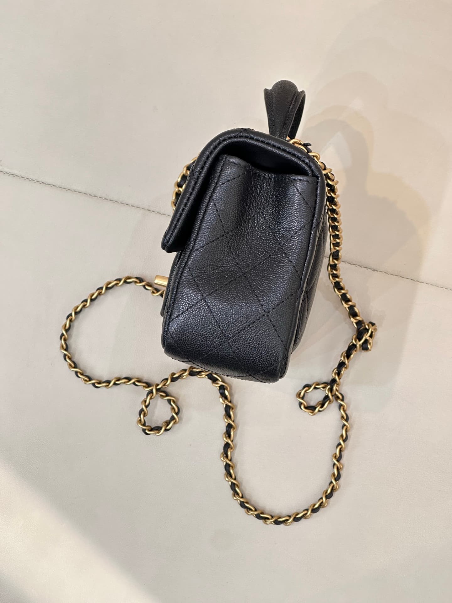 Chanel Mini Classic Handbag Grained Shiny Calfskin & Gold-Tone Metal AS2431 black TOP