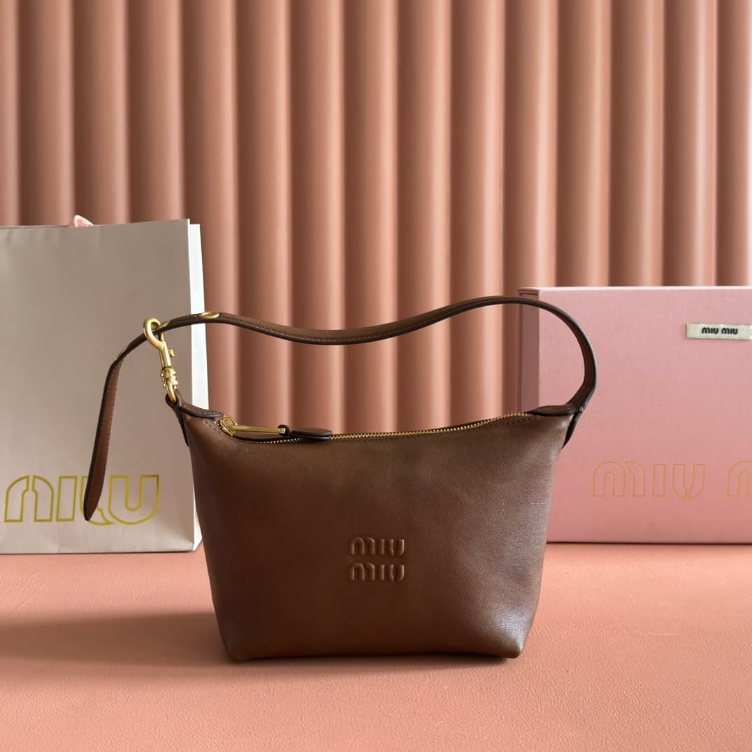 Miu Miu Nappa leather pouch 5NE841 Oak High