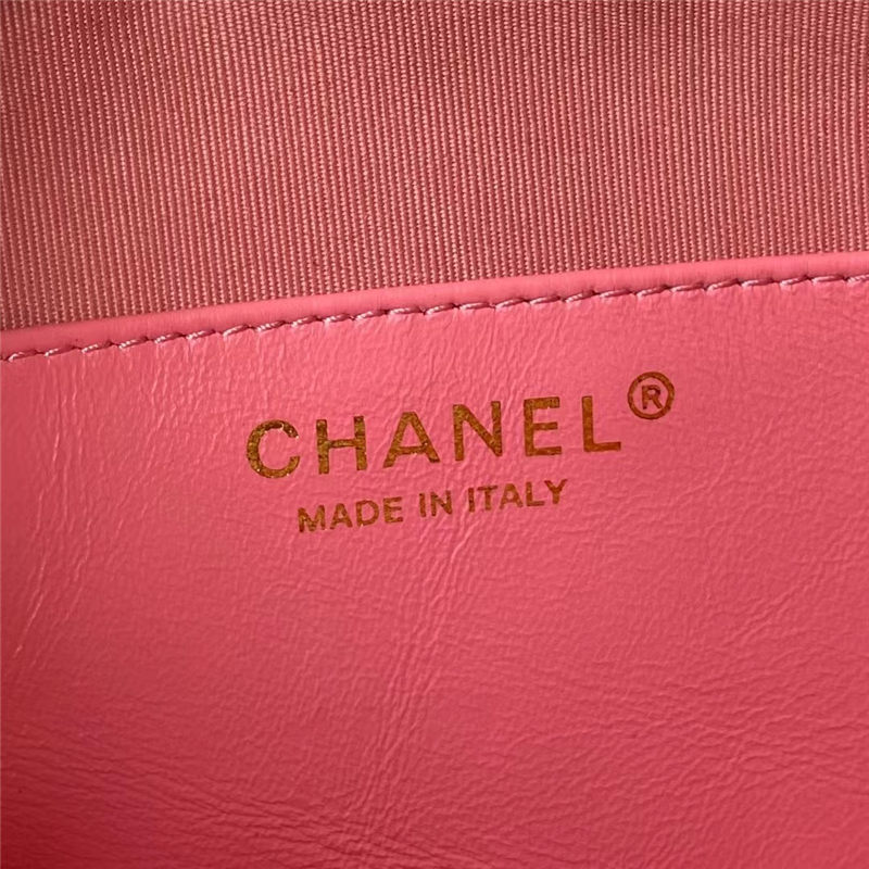 Chanel HEART BAG Lambskin & Gold-Tone Metal AS3191 A