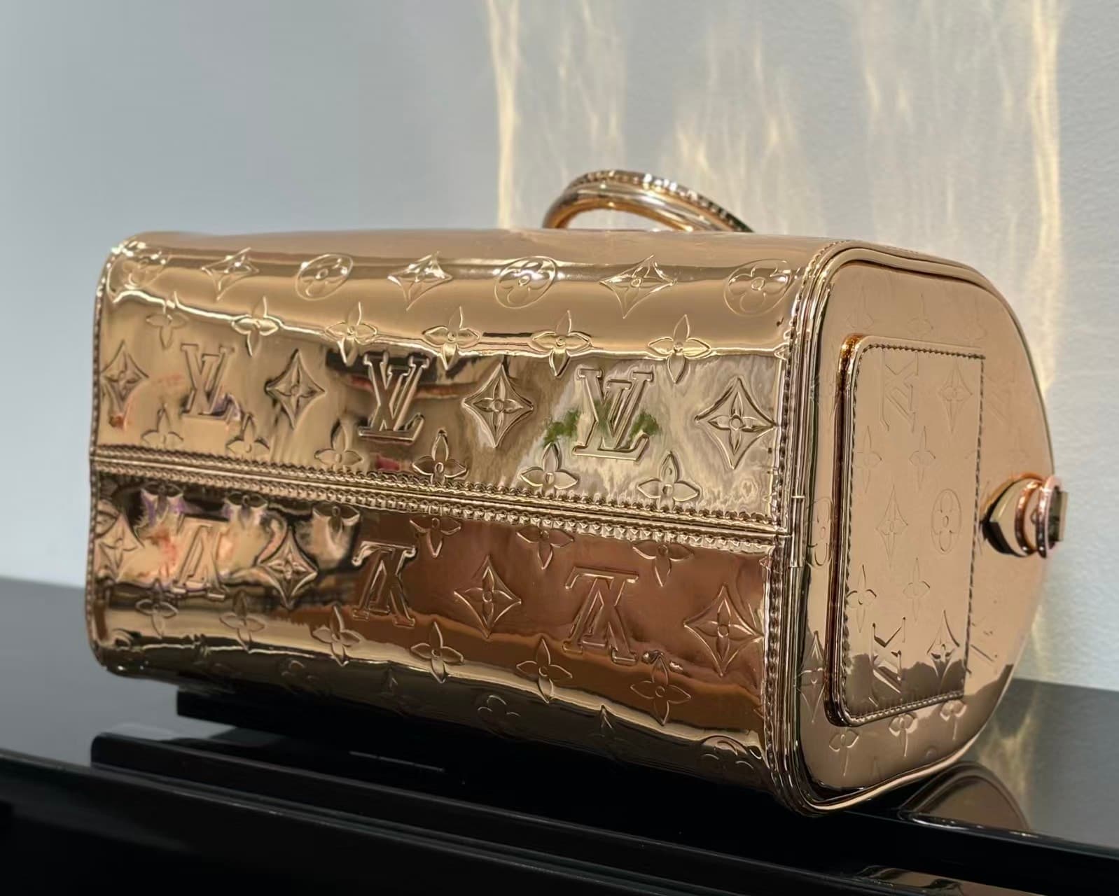 Louis Vuitton Speedy Bandoulière 25 copper Monogram Miroir canvas M26497 High