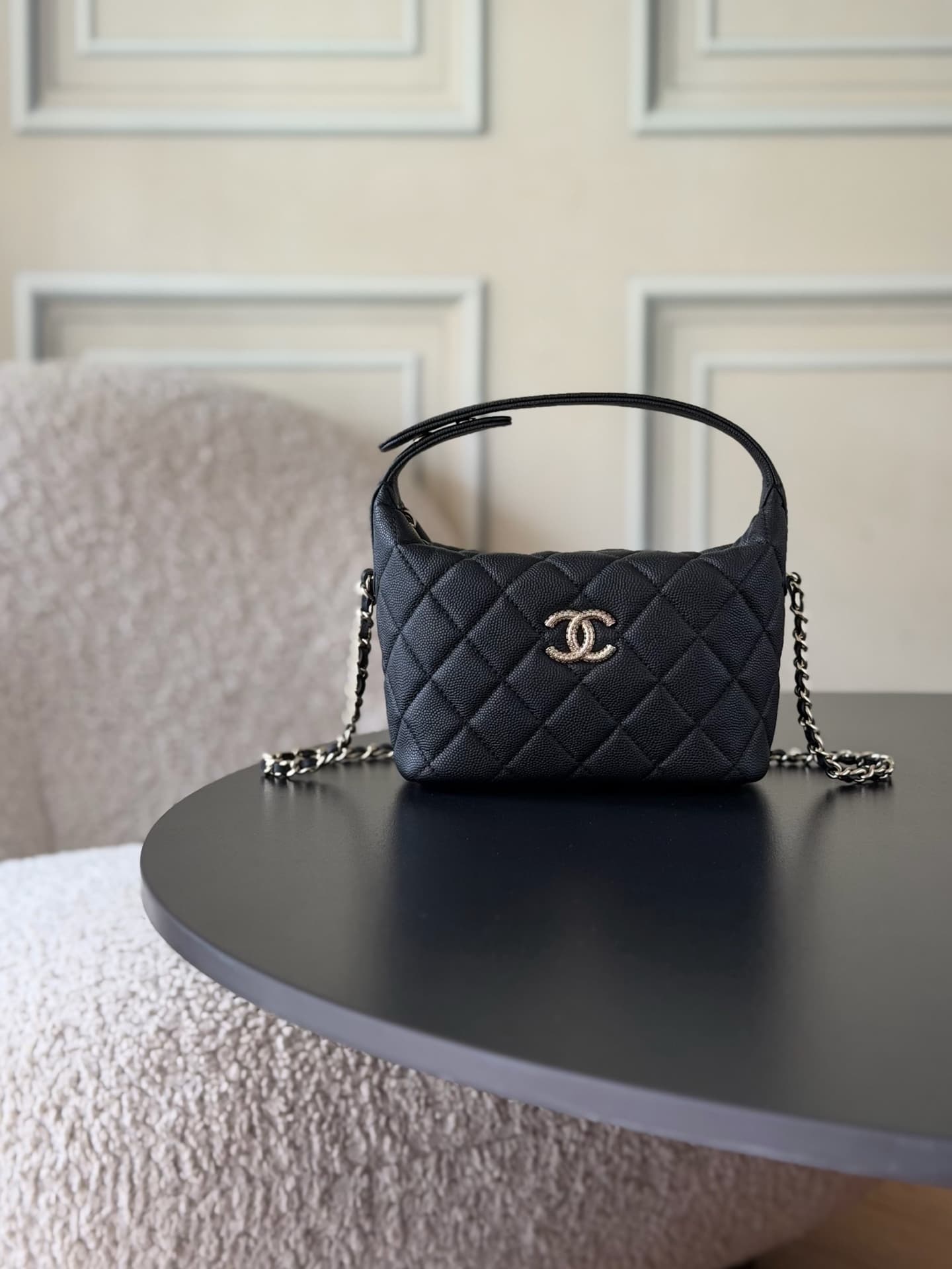 Chanel 25B hobo bag Caviar Calfskin& Gold-Tone Metal AP3387 Black A