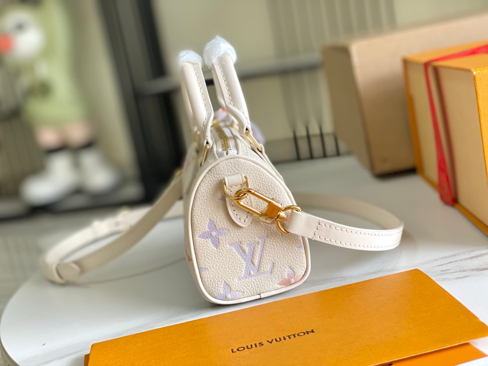 Louis Vuitton Nano Speedy Embossed grained cowhide leather M25591 Dream Beige TOP