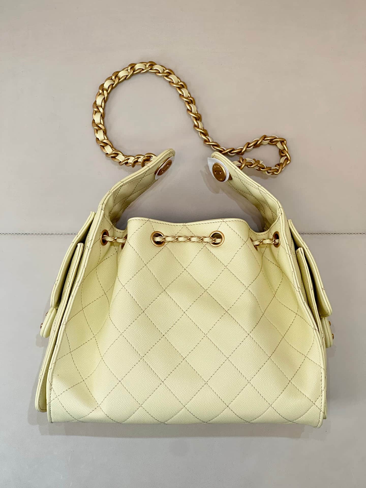 Chanel 25 Small Hobo handbag AS5293 Grained Calfskin & Gold-Silver-tone Metal Light Yellow TOP