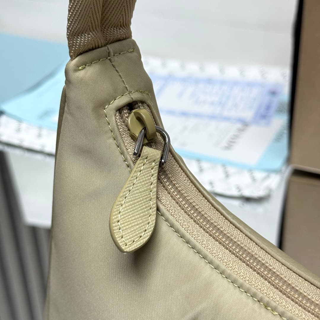 Prada Re-Nylon Re-Edition 2000 mini-bag Beige Recycled Polyamide 1NE515 High