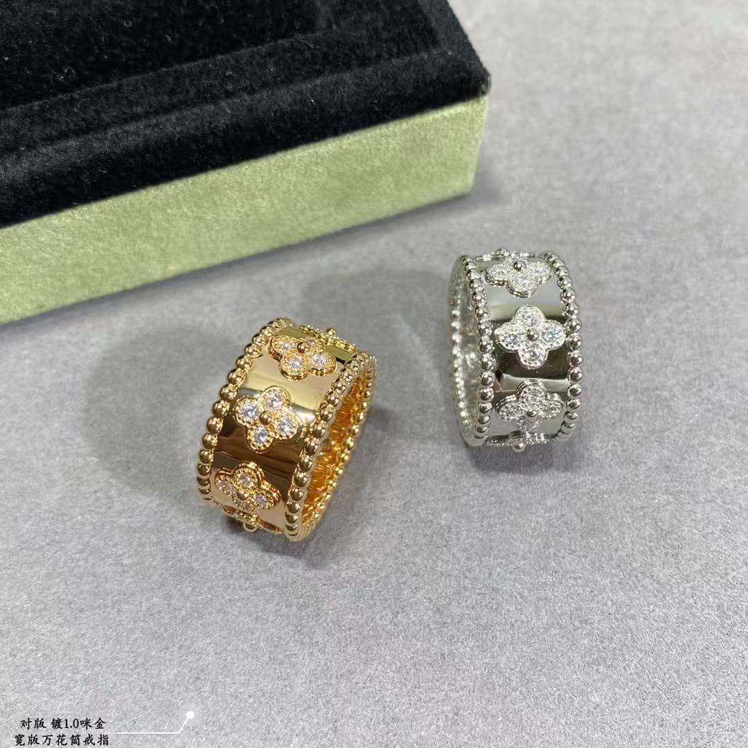 Van Cleef & Arpels Perlée Clover Ring High