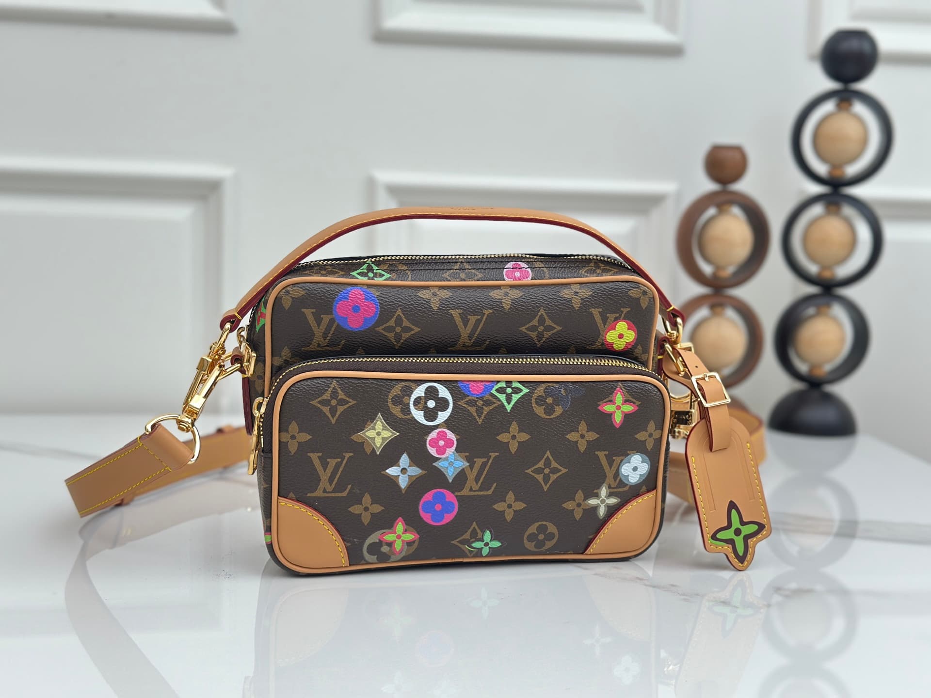 Louis Vuitton Nil Monogram canvas Messenger Bag M27853 High
